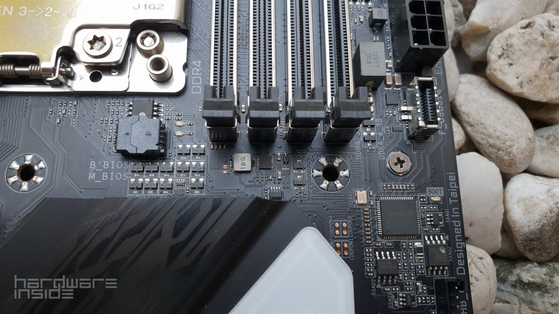GIGABYTE AORUS X399 XTREME