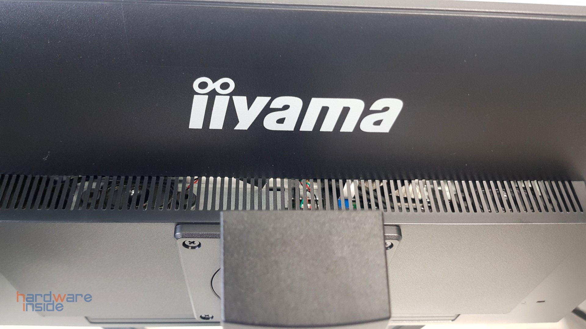 Iiyama RED EAGLE G-MASTER GB2470HSU-B1 - 17.jpg