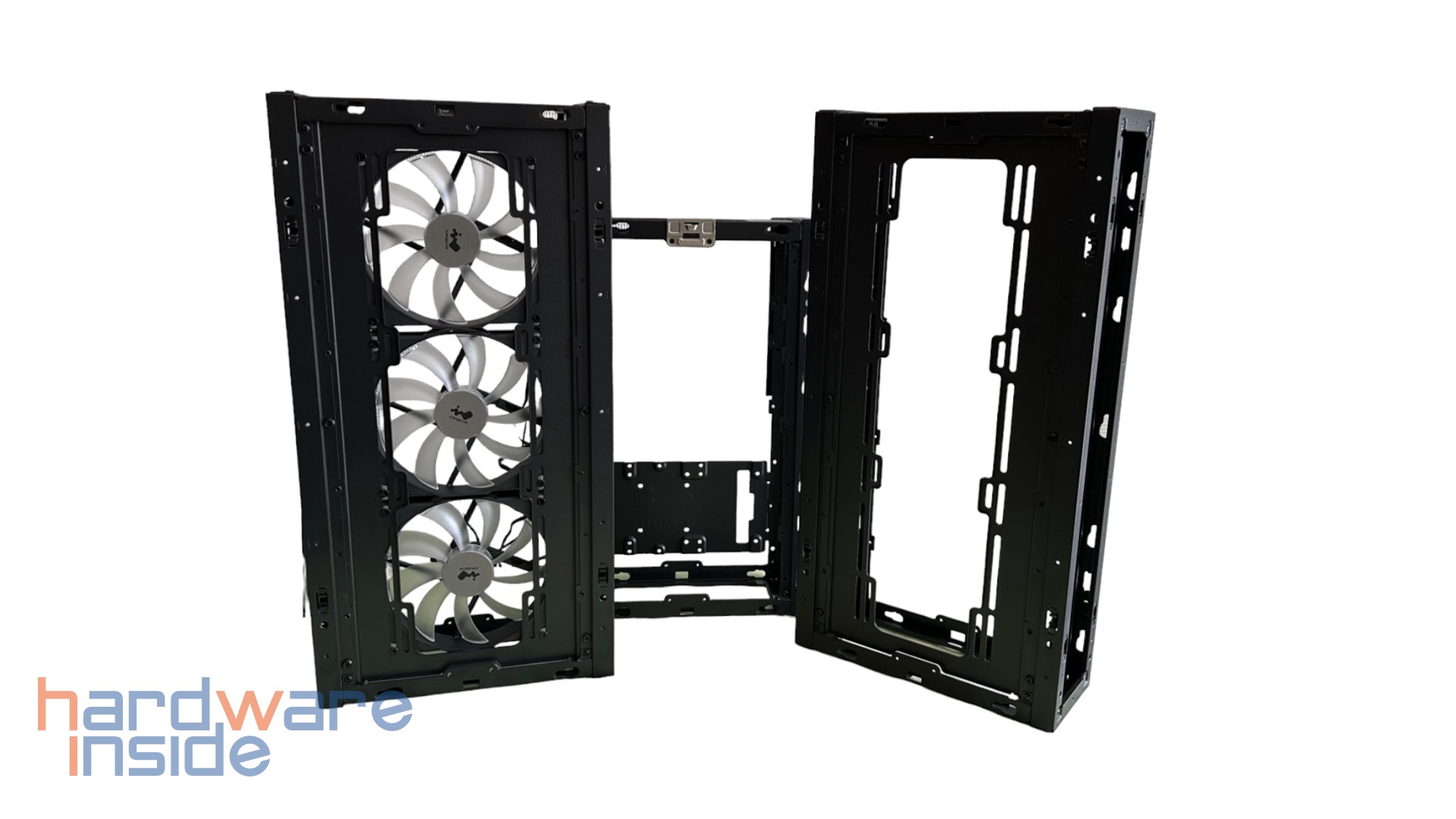 InWin ModFree Deluxe Edition - 14.jpg