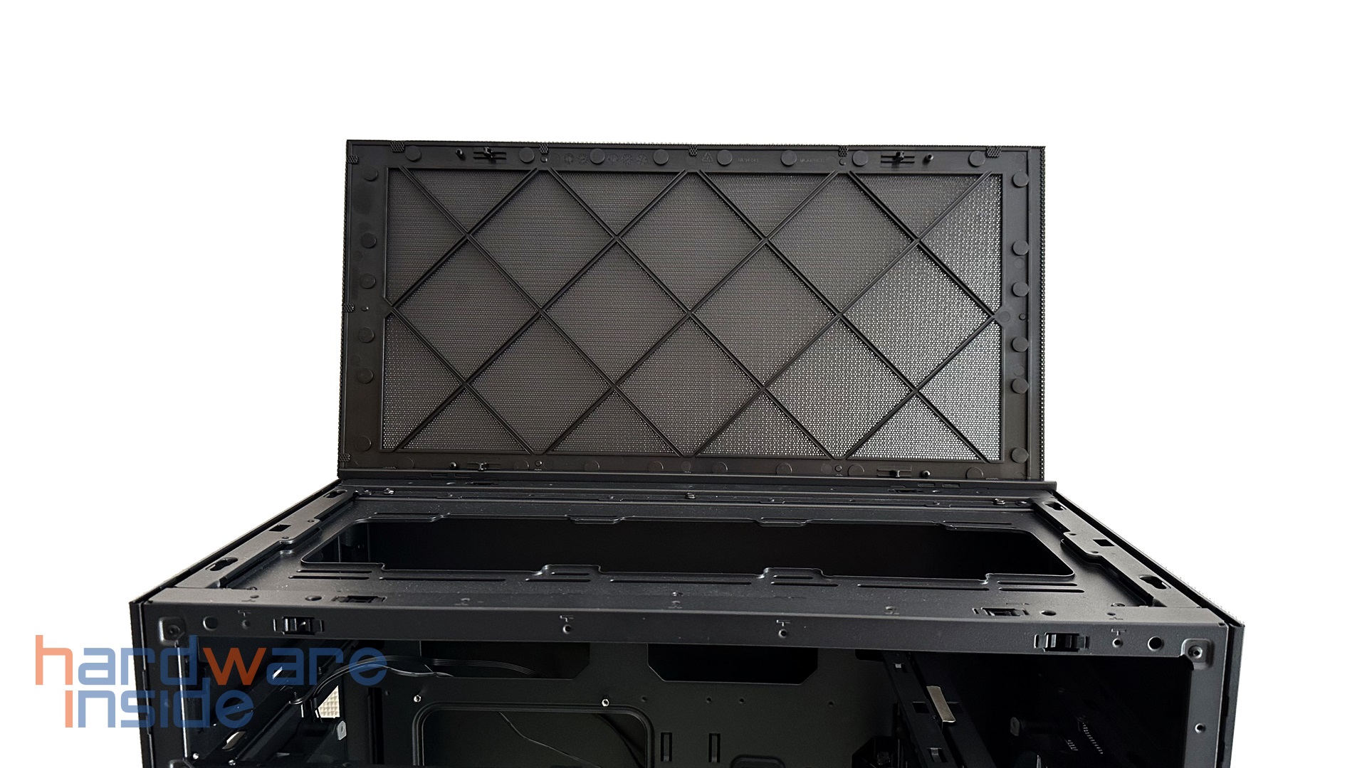 InWin ModFree Deluxe Edition - 37.jpg