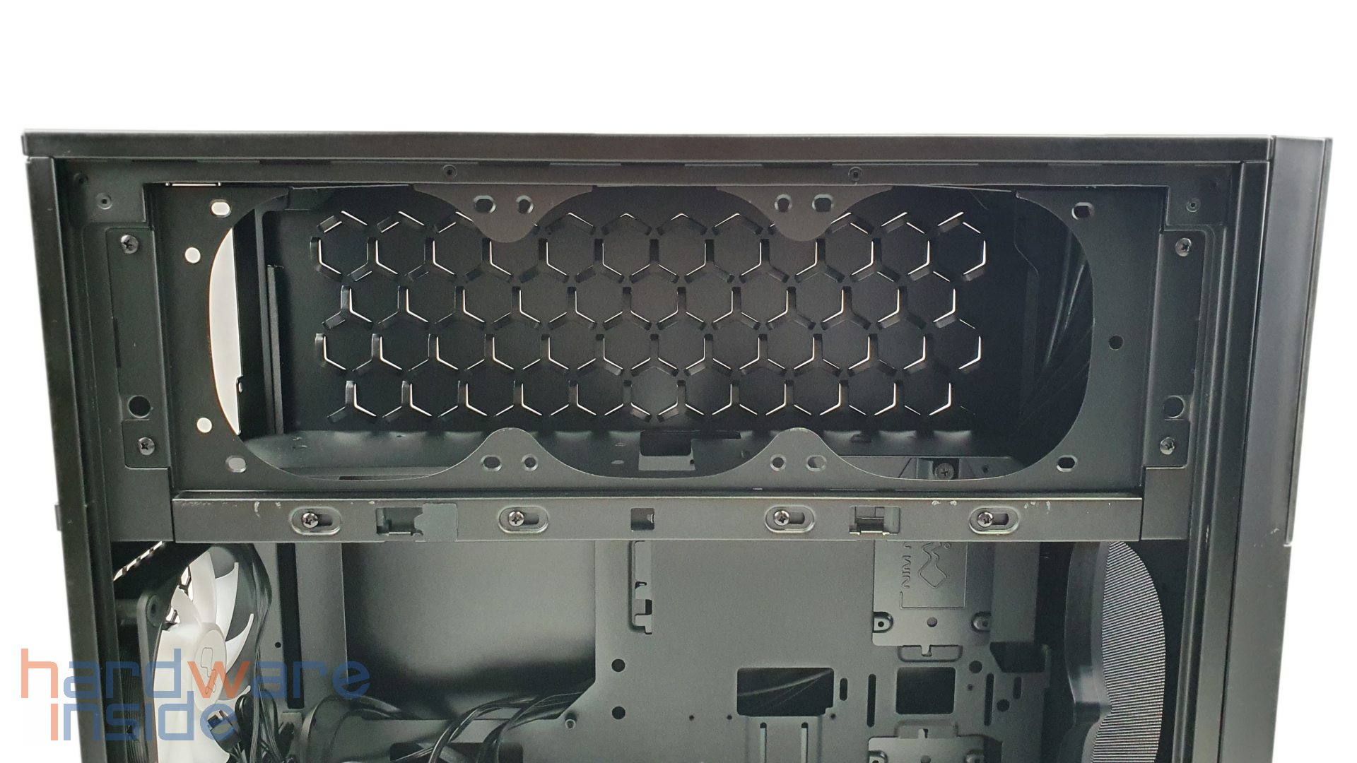inwin_n515_links_komplett_offen_zoom.png