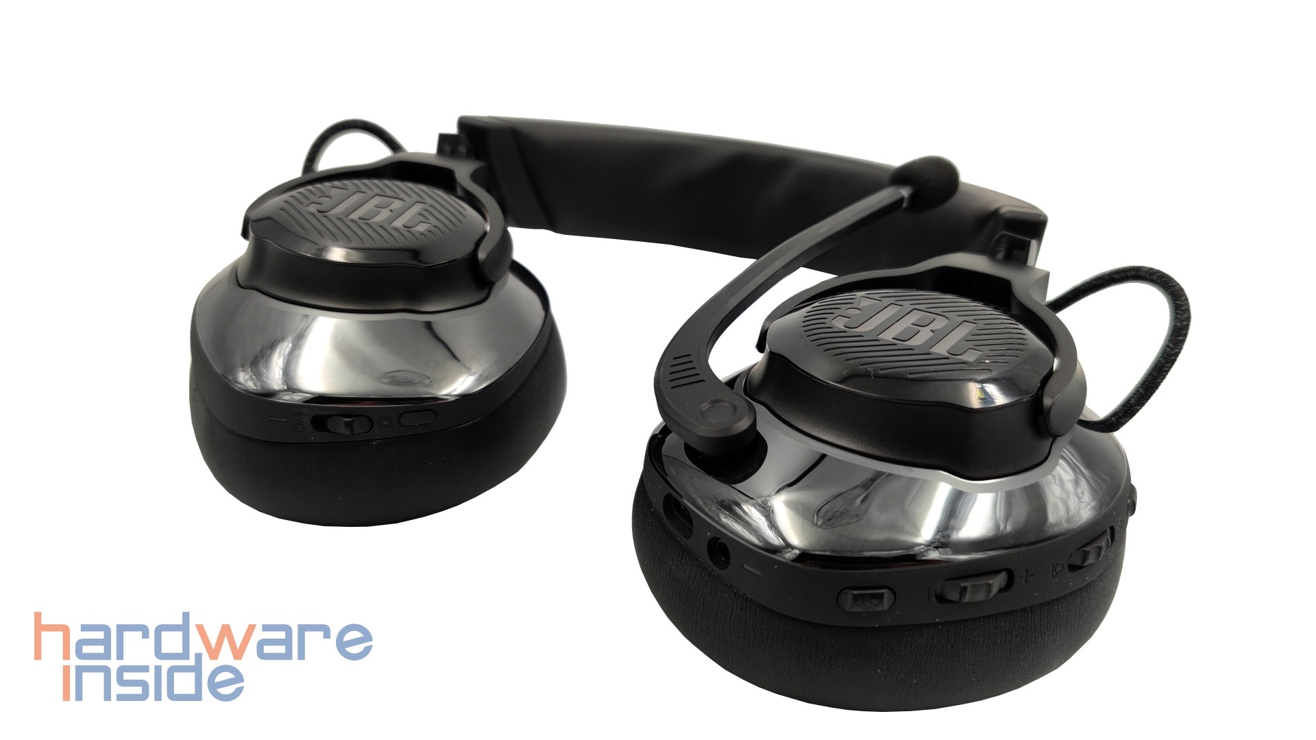 JBL Quantum 910 Wireless - 14.jpg