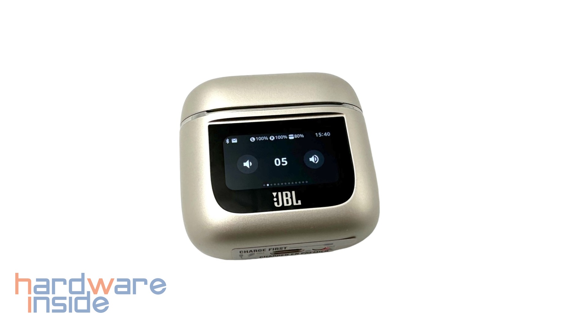 JBL Tour Pro 2 - 16.jpg