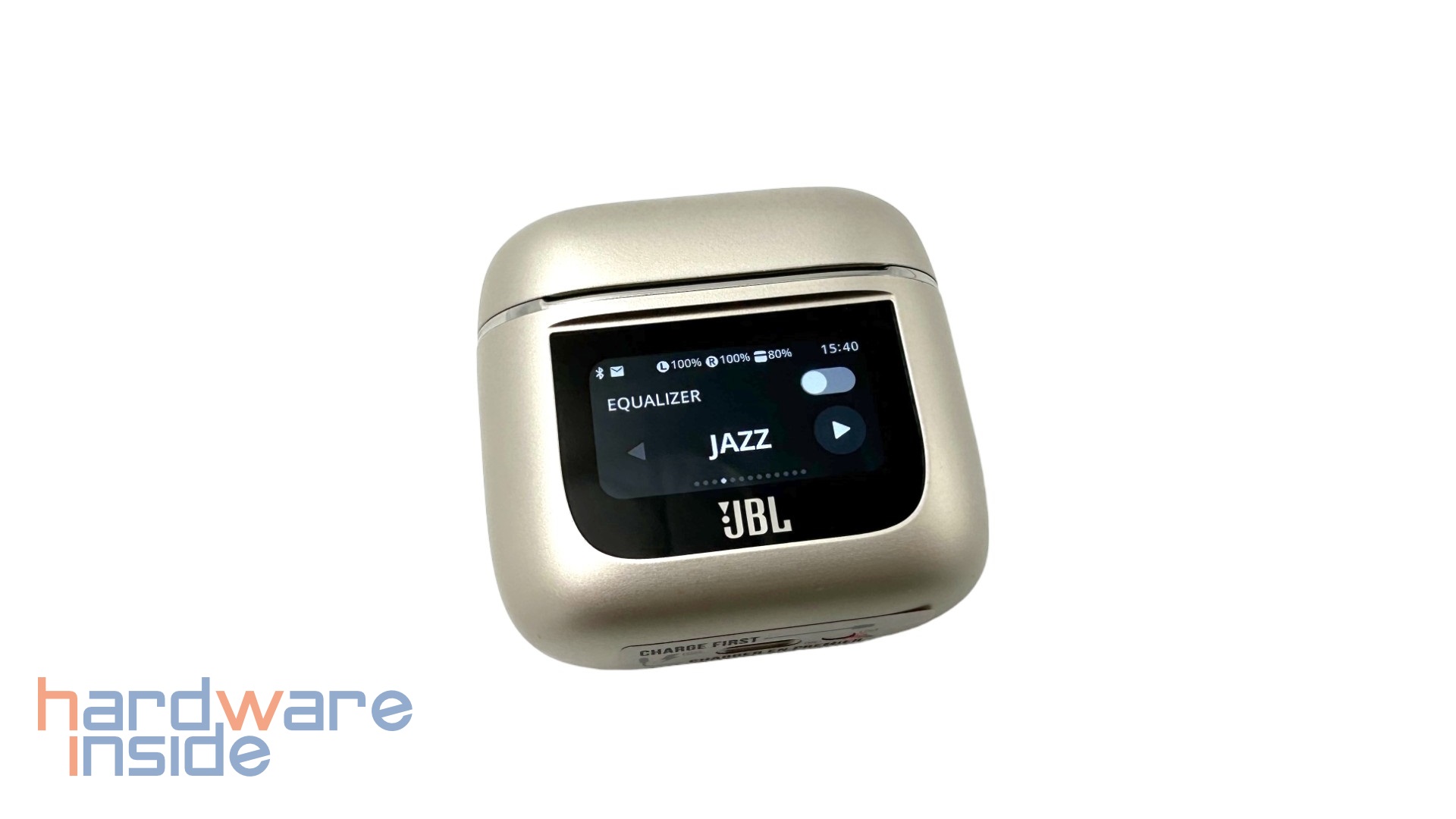 JBL Tour Pro 2 - 18.jpg