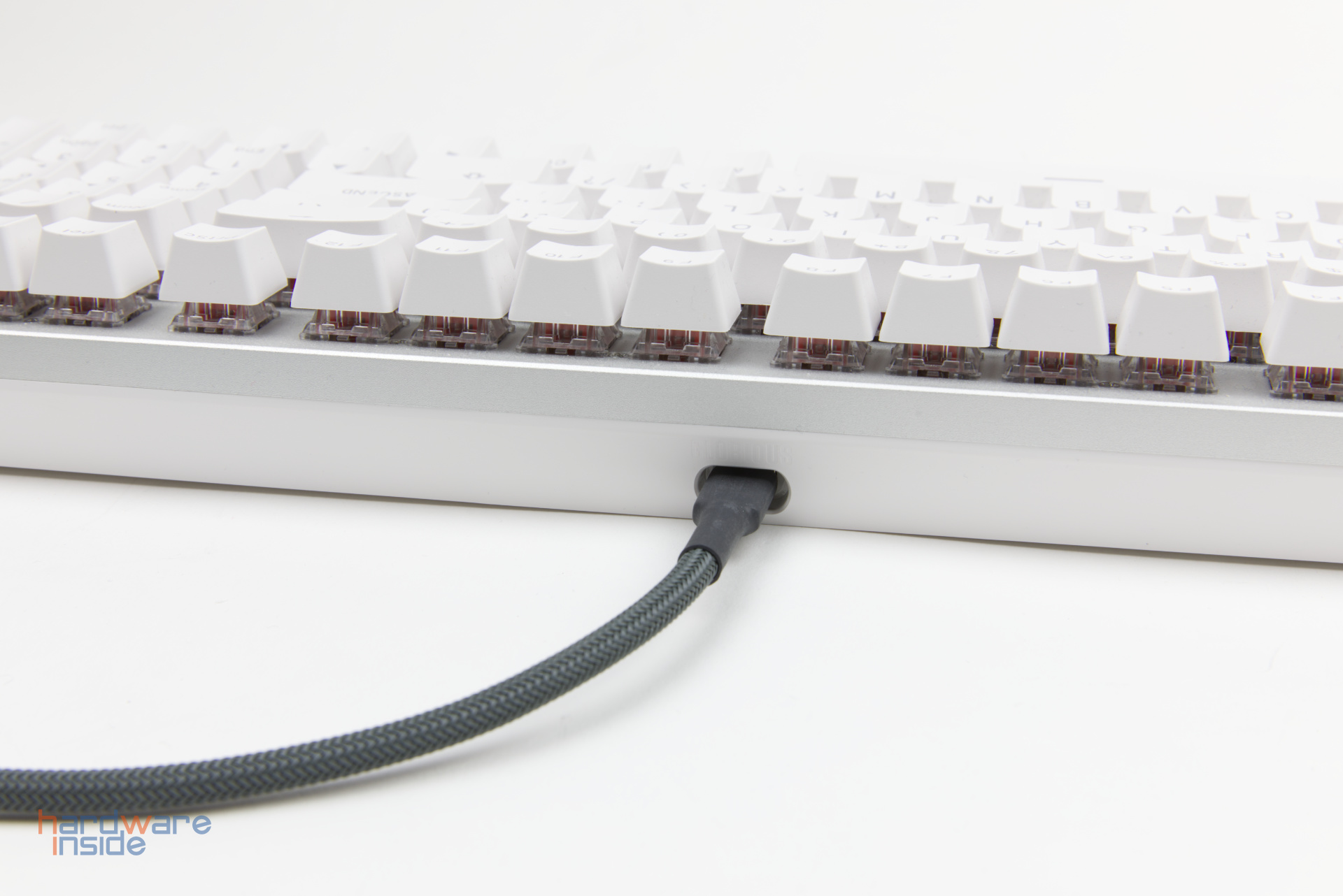 Keebstuff-Kabelmanufaktur-Mechanical-Keyboard-Cables-handcrafted-13.jpg