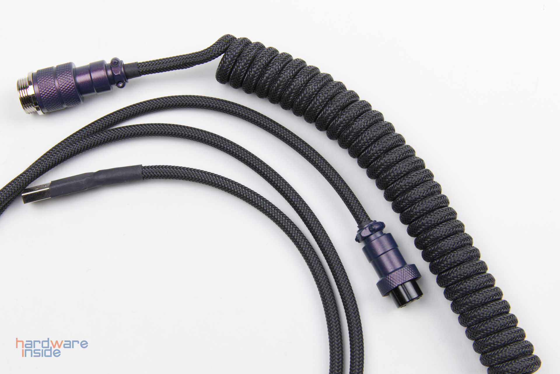 Keebstuff-Kabelmanufaktur-Mechanical-Keyboard-Cables-handcrafted-6.jpg