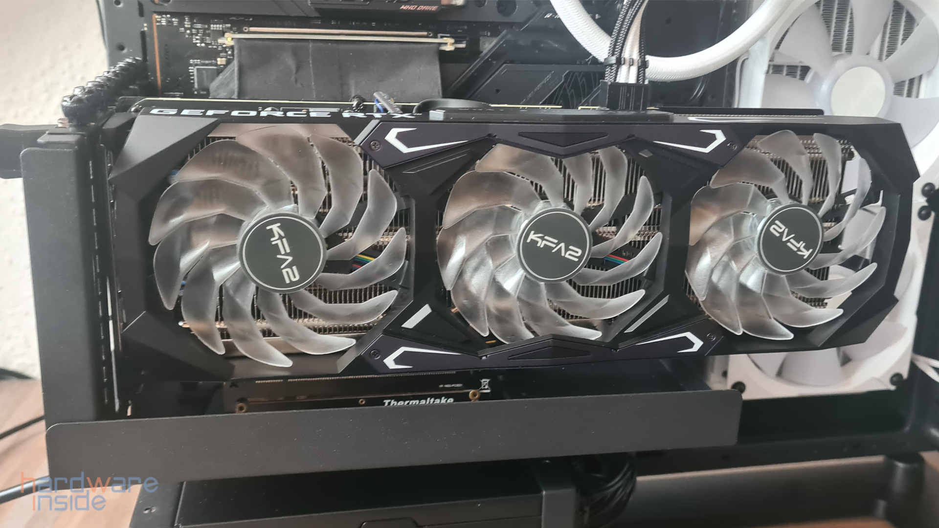 kfa2 rtx 3060 ti sg plus_17.jpg