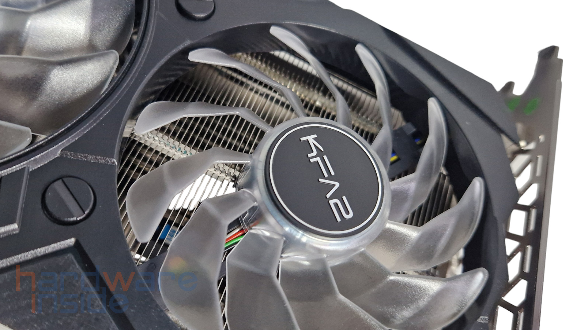 kfa2 rtx 4070 ti super ex gamer_9.jpg