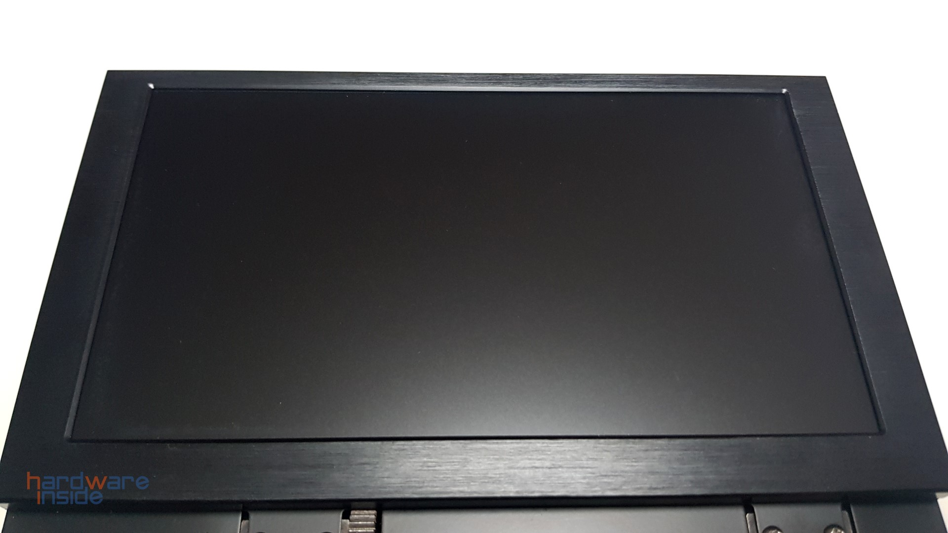 LAMPTRON HM070 Flip - 4.jpg