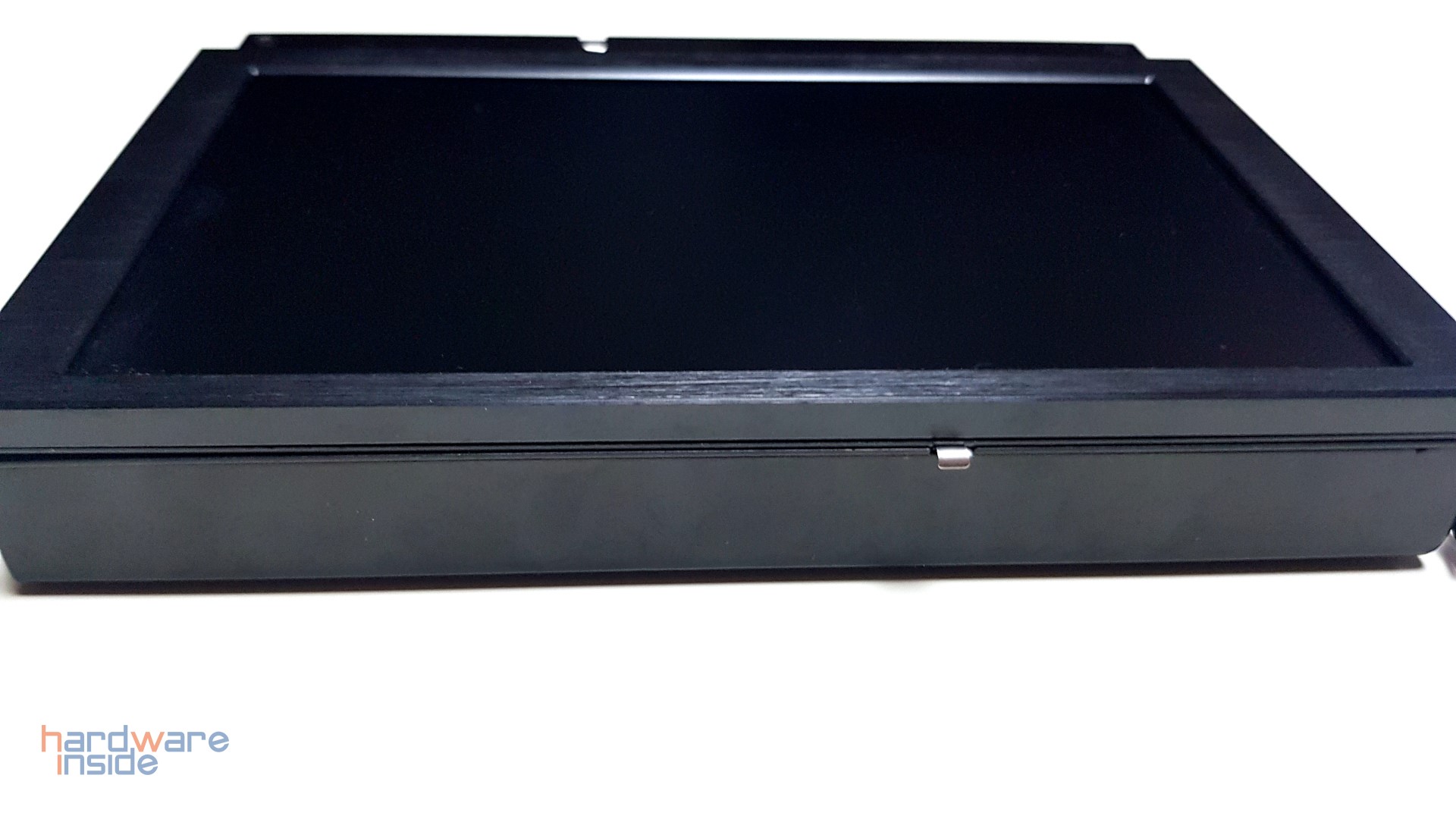 LAMPTRON HM070 Flip - 7.jpg