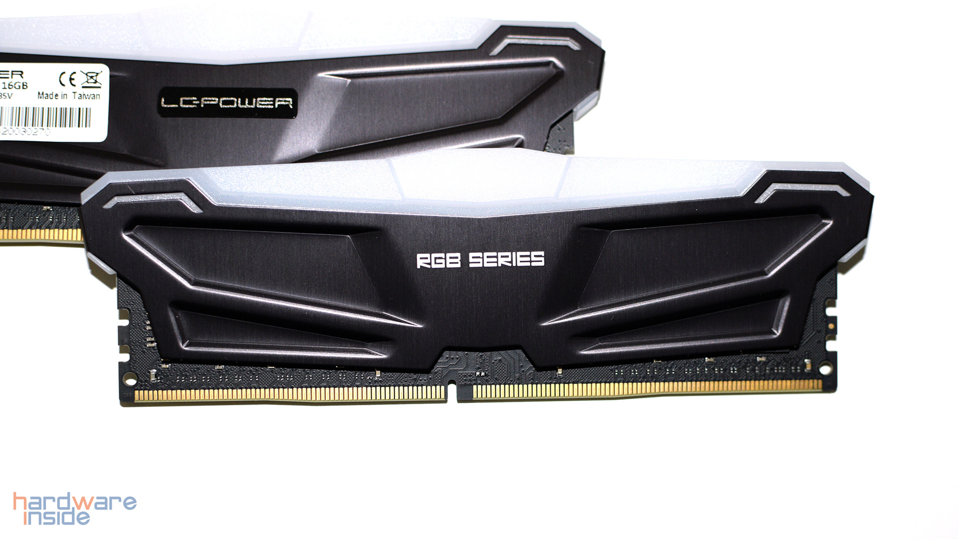 LC-RAM-DDR4-3200-RGB-32GB-KIT (10).jpg