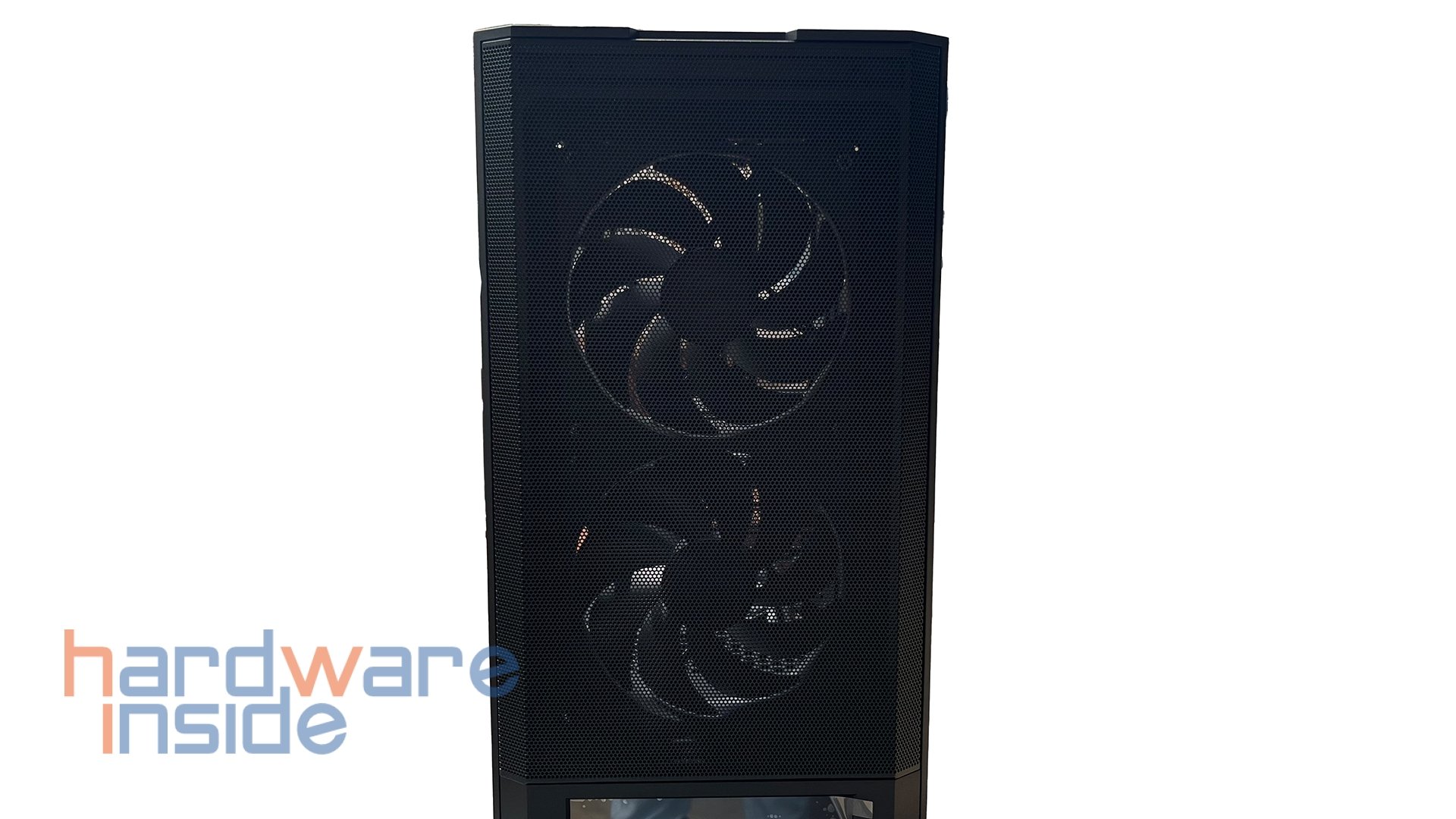 Lian Li Lancool 207 Digital-015.JPG