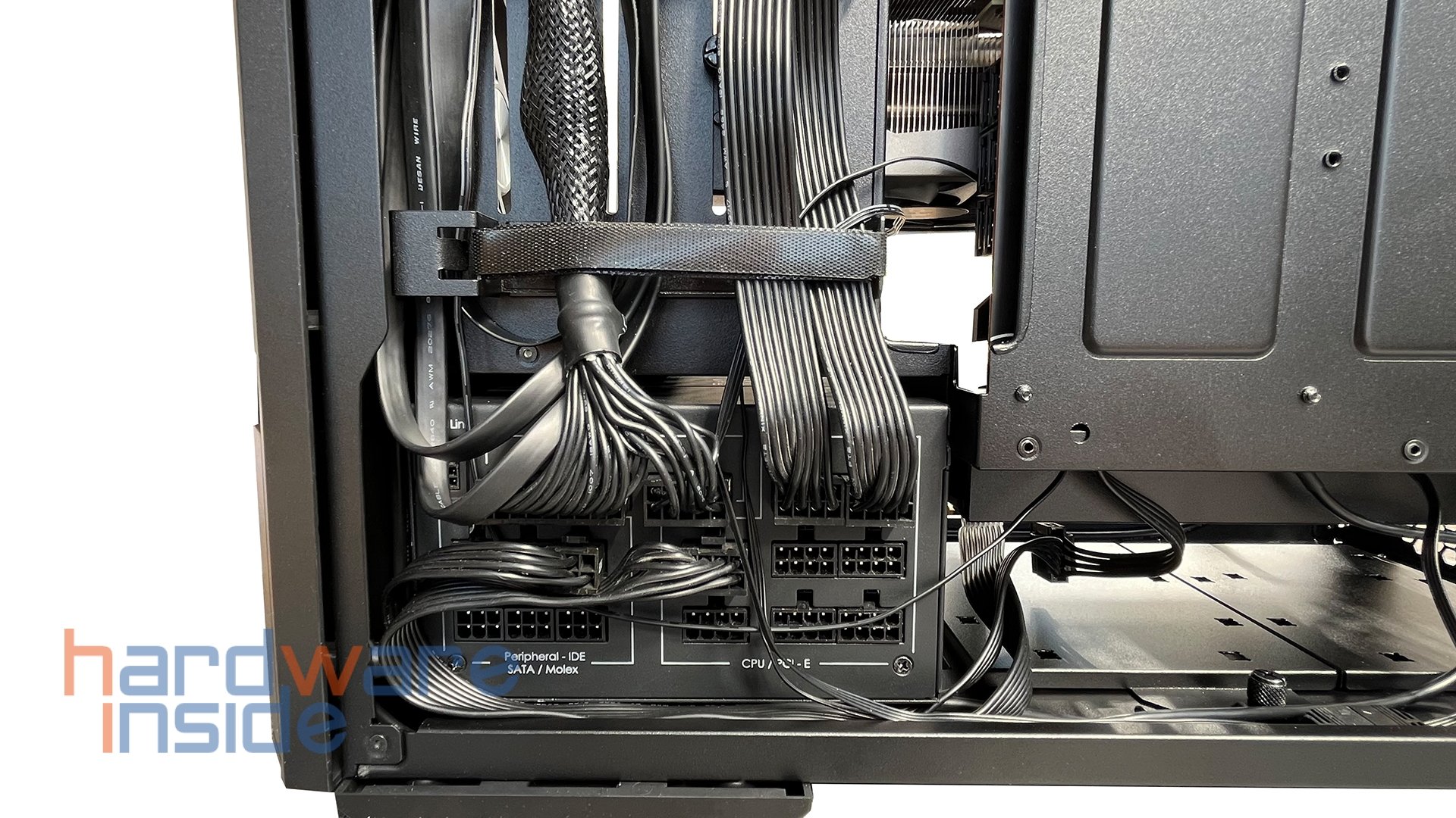 Lian Li Lancool 207 Digital-037.JPG