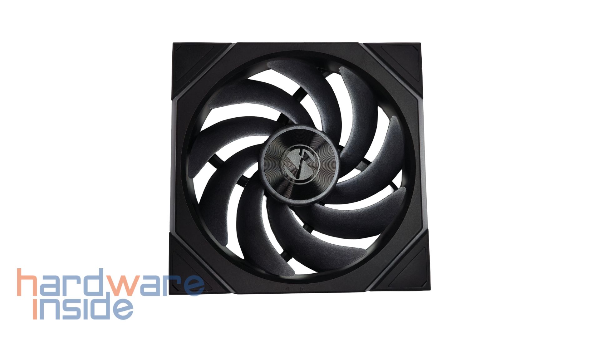 lian-li-uni-fan-tl-wireless-140-005.jpg