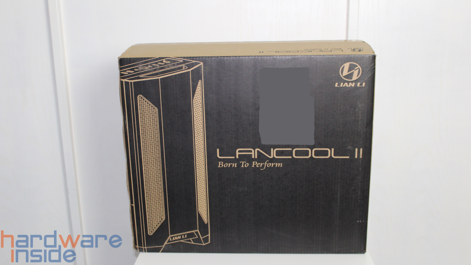 Lian Li_LANCOOLII_Verpackung_1.jpg