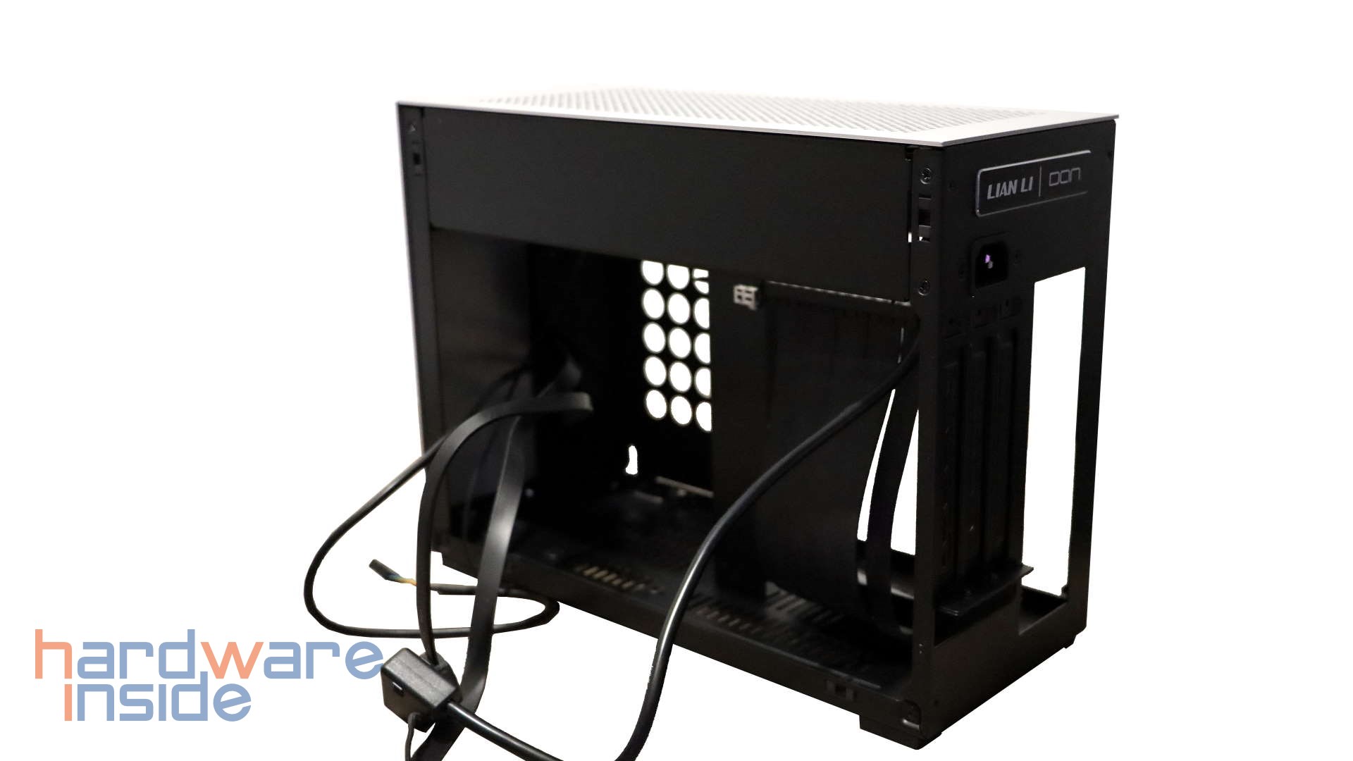 LianLi A4-H20 - 11.jpg