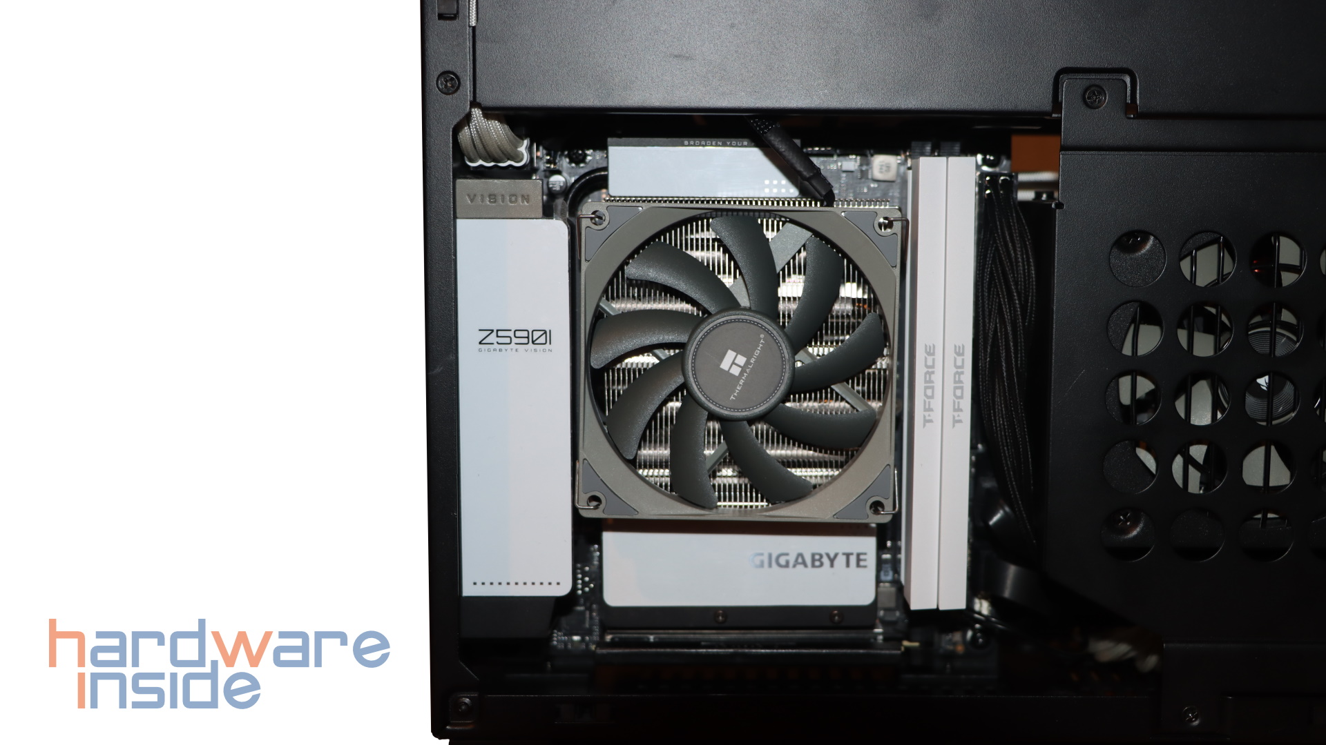 LianLi A4-H20 - 14.jpg