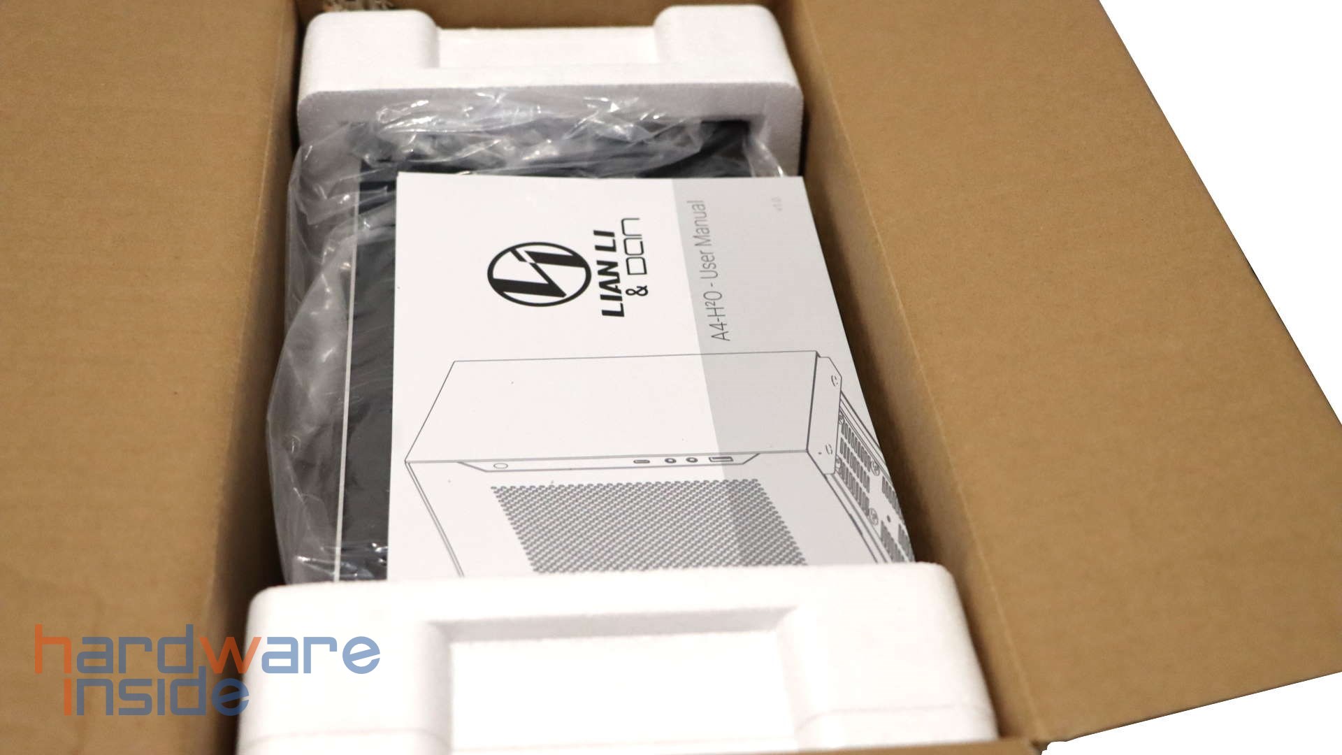 LianLi A4-H20 - 7.jpg