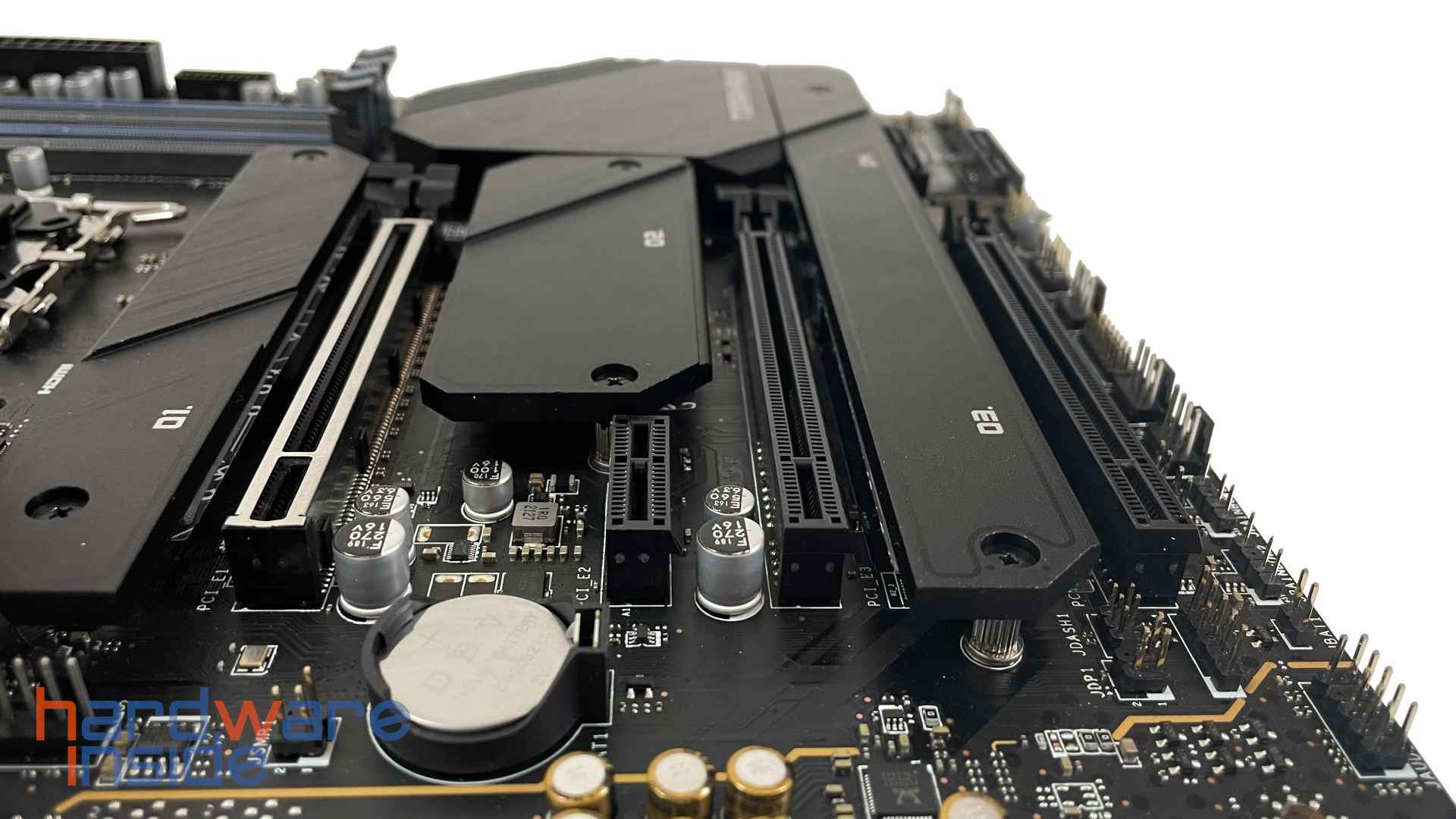 MAG Z690 TOMAHAWK WIFI DDR4_06