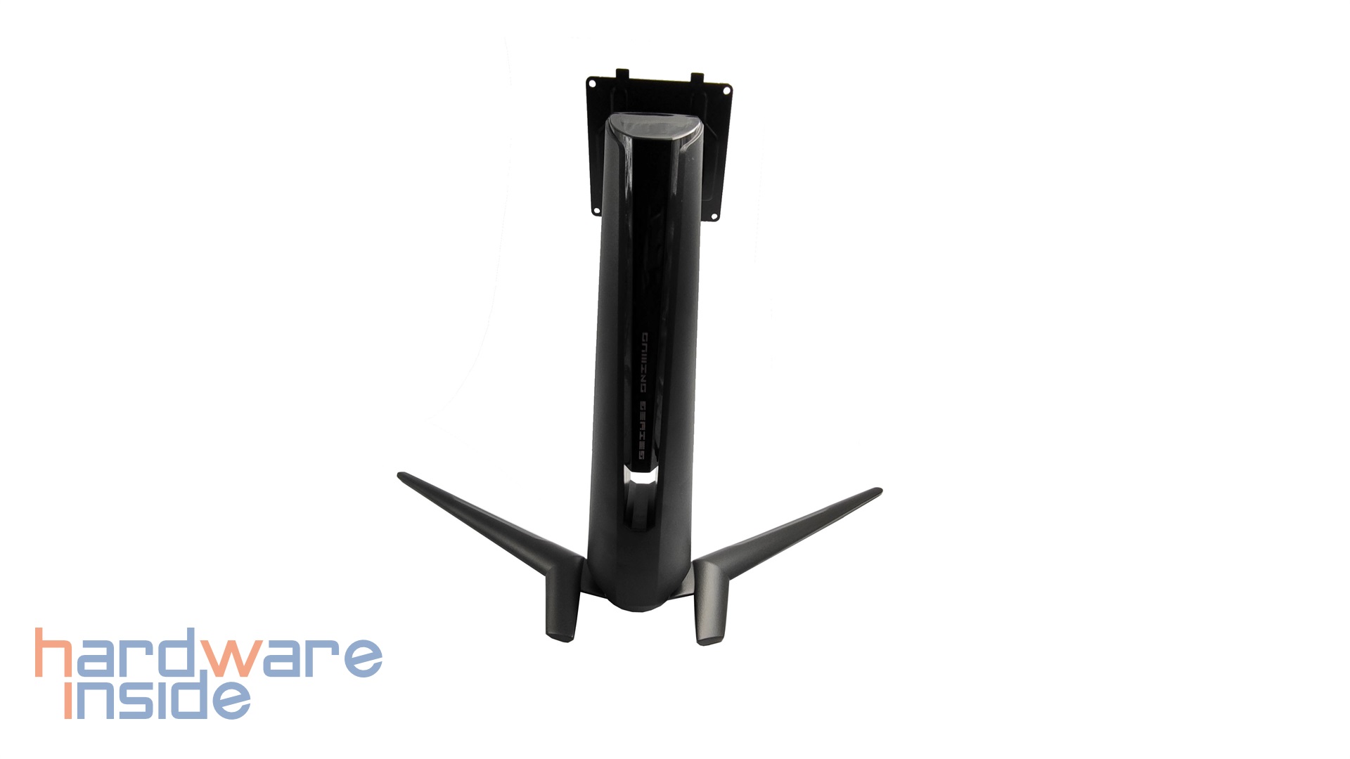 MSI ARTYMIS 273CQRX-QD - 6.jpg