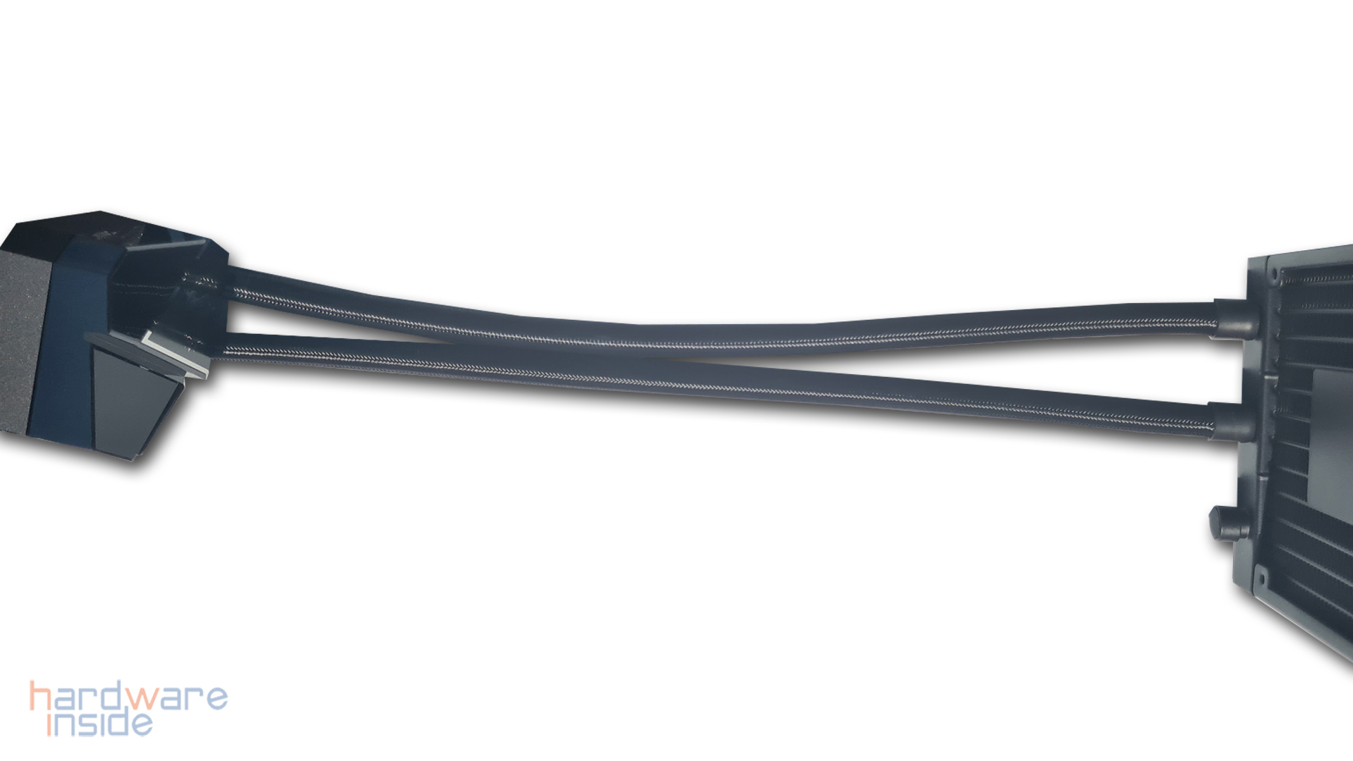 msi mag coreliquid p360_16.jpg