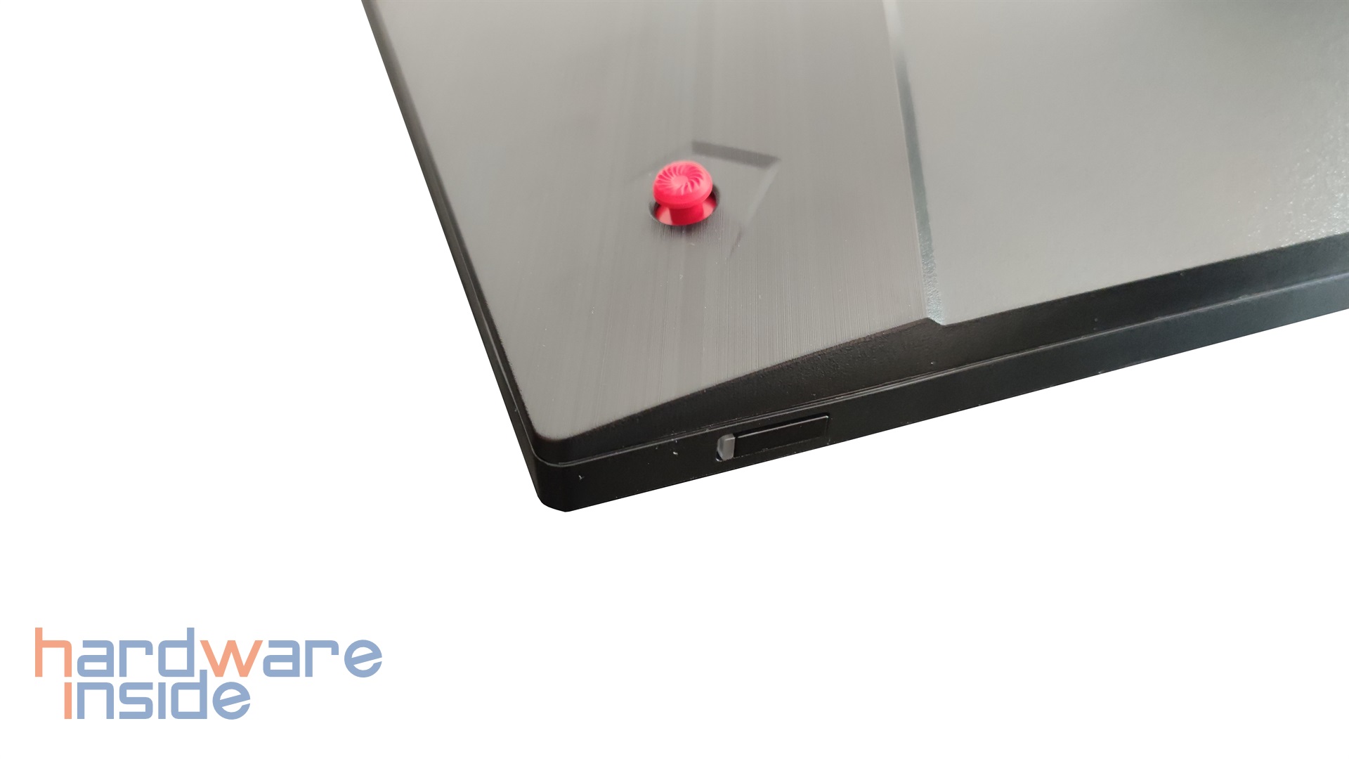 MSI MAG OPTIX MAG274R2DE - 13.jpg