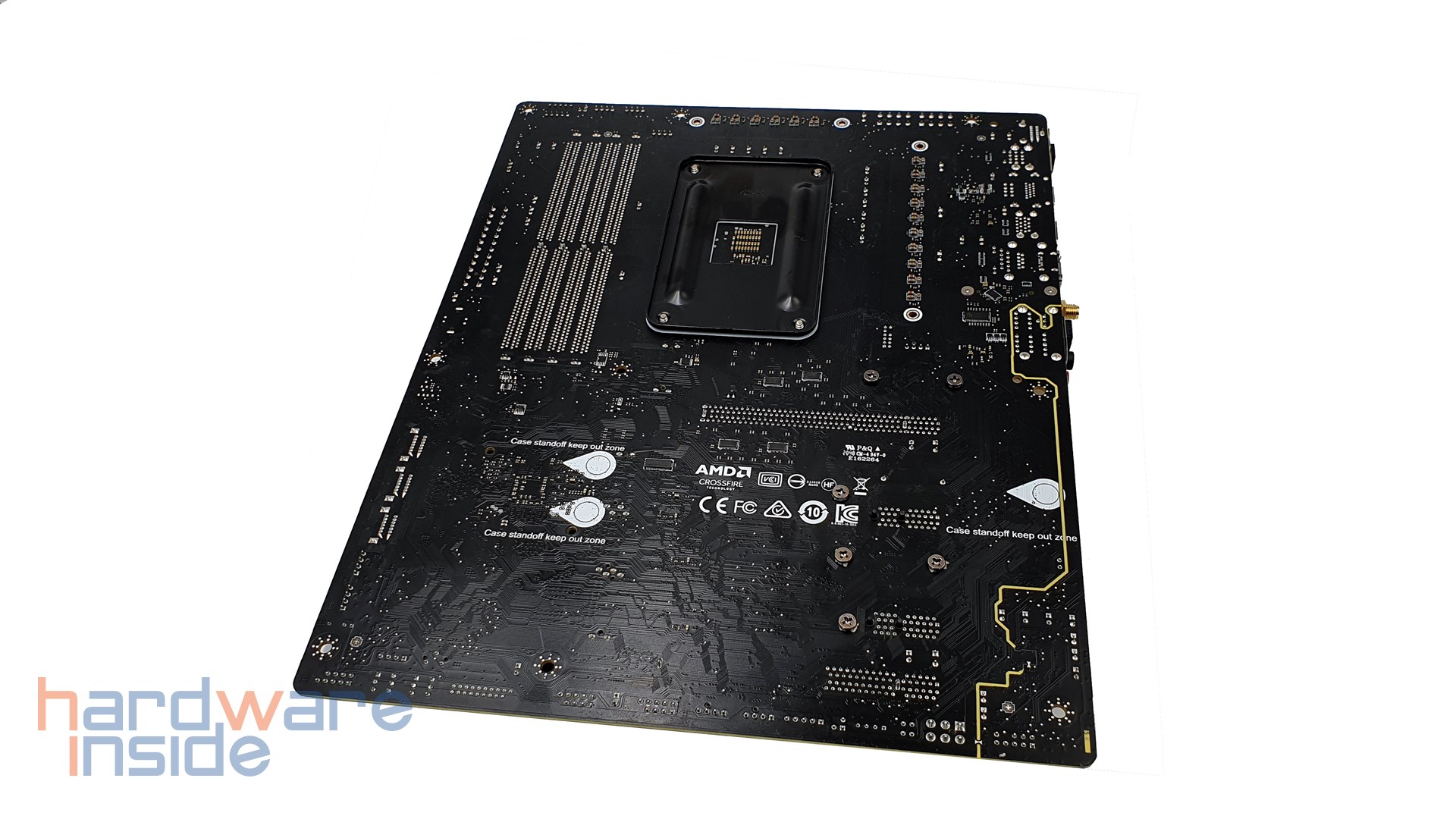 MSI MEG B550 Unify - 11.jpg