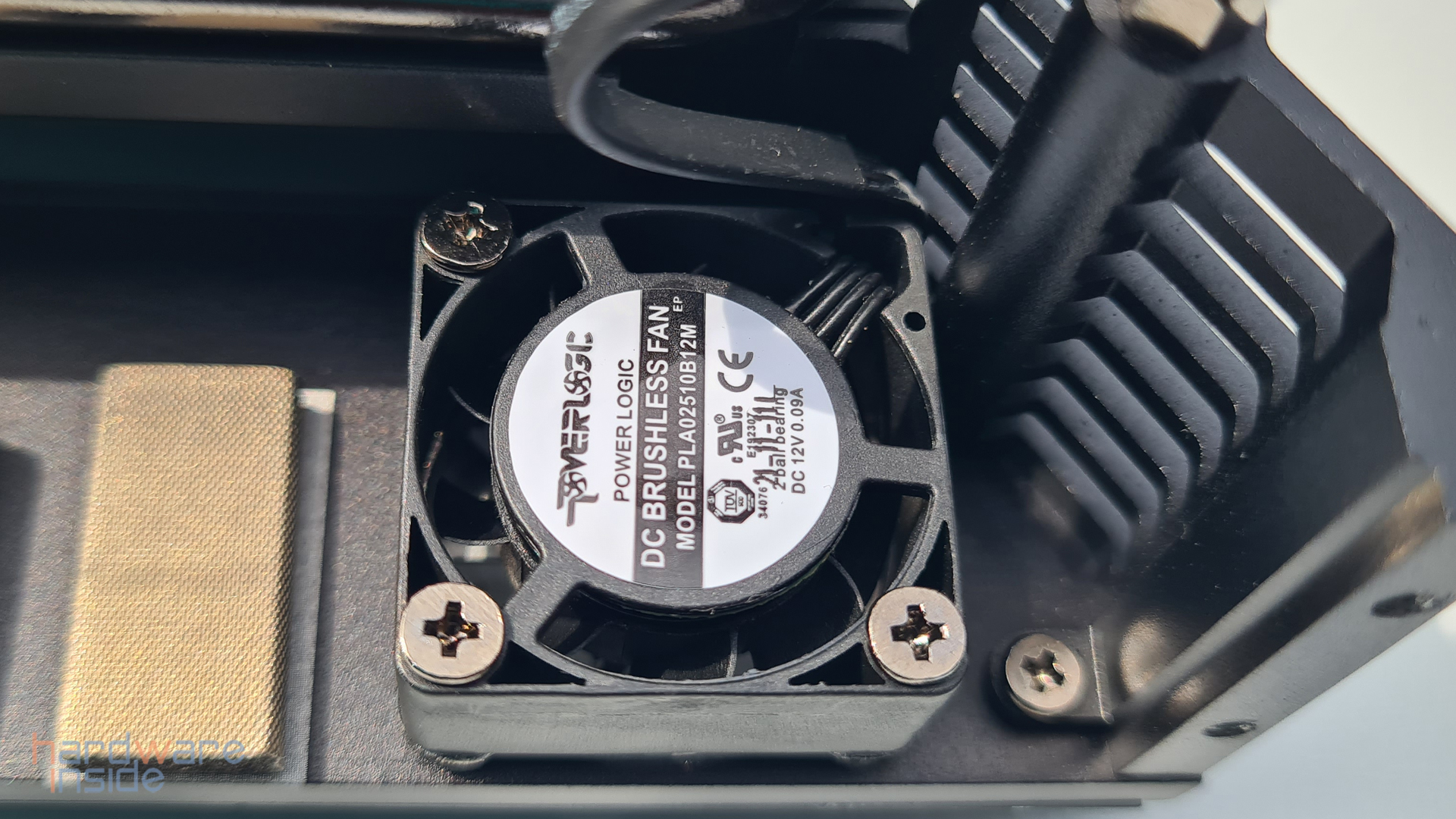 msi meg z690i unify_11.jpg