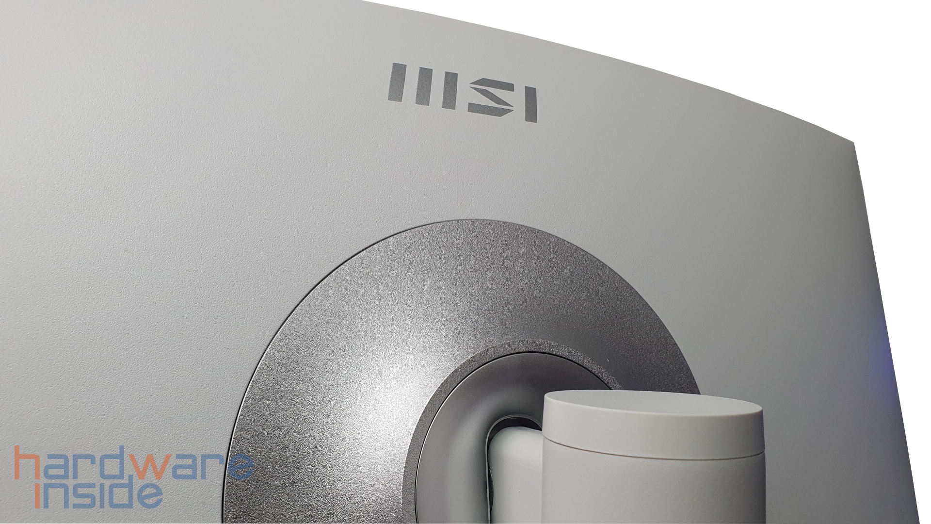 msi-modern-md271cpwde-rückseite-4.jpg