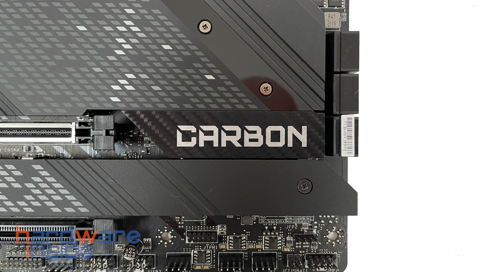 MSI MPG Z690 CARBON WIFI_18