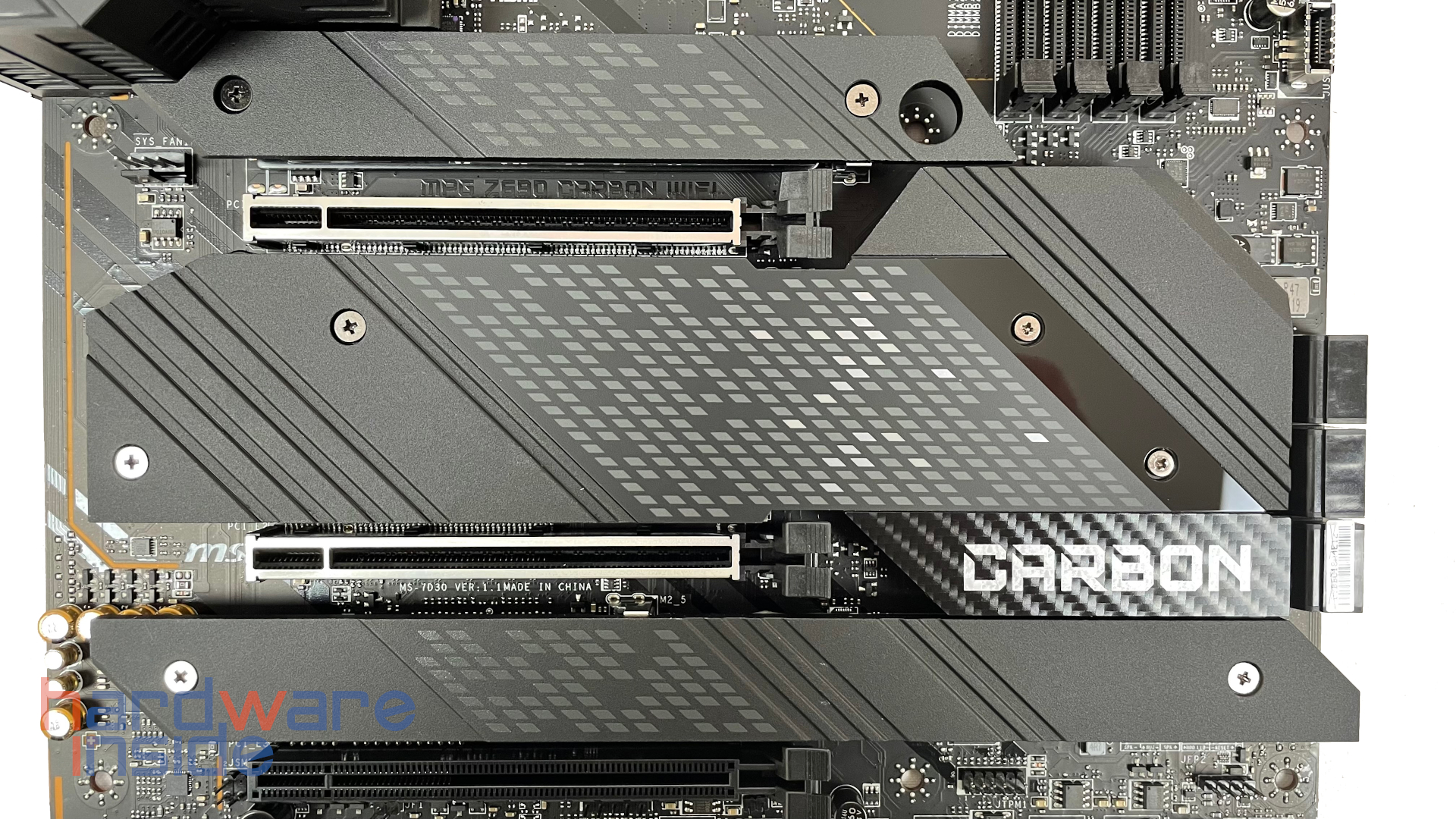 MSI MPG Z690 CARBON WIFI_25