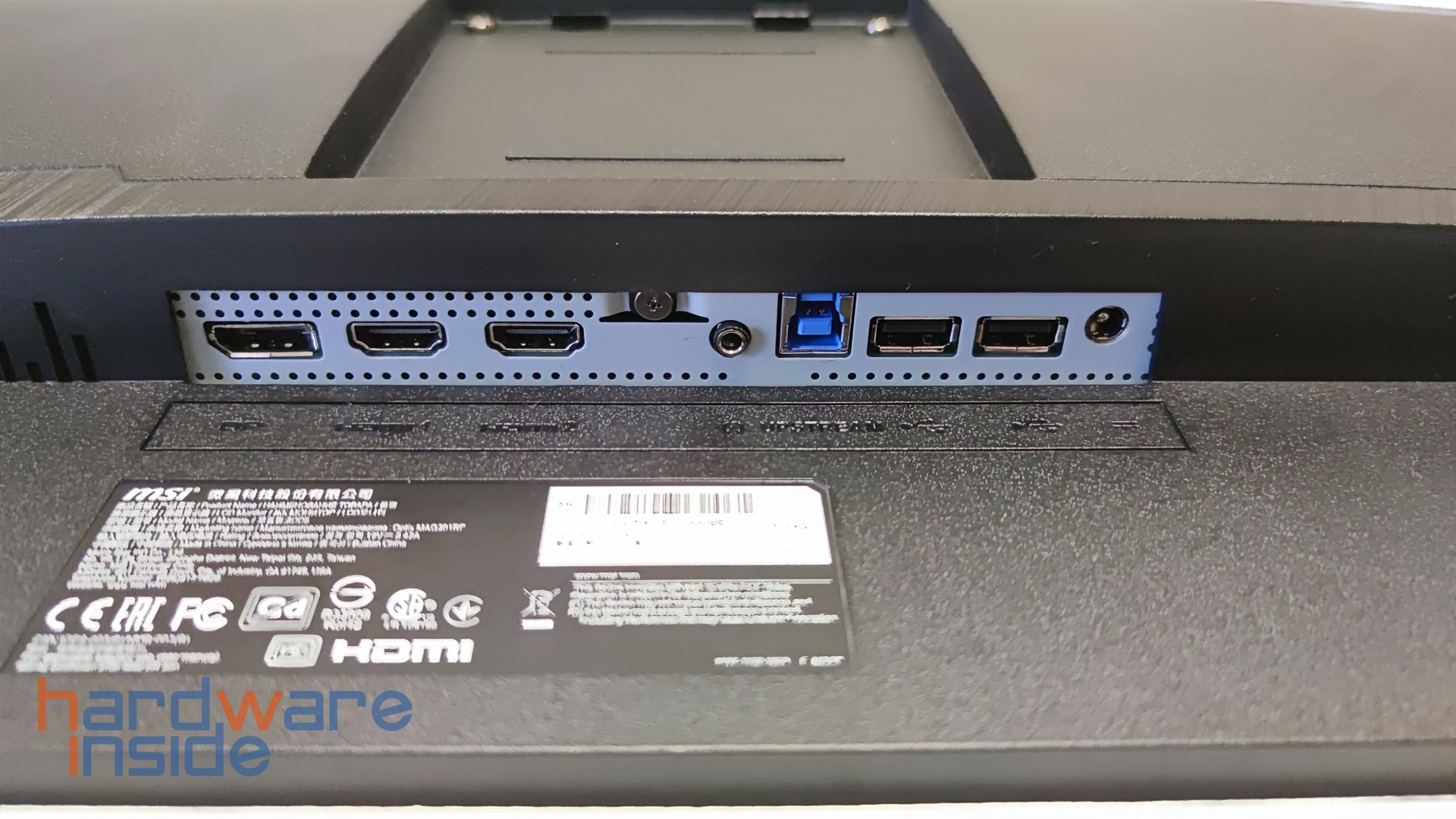 msi-optix-mag201rf-details (2).jpg
