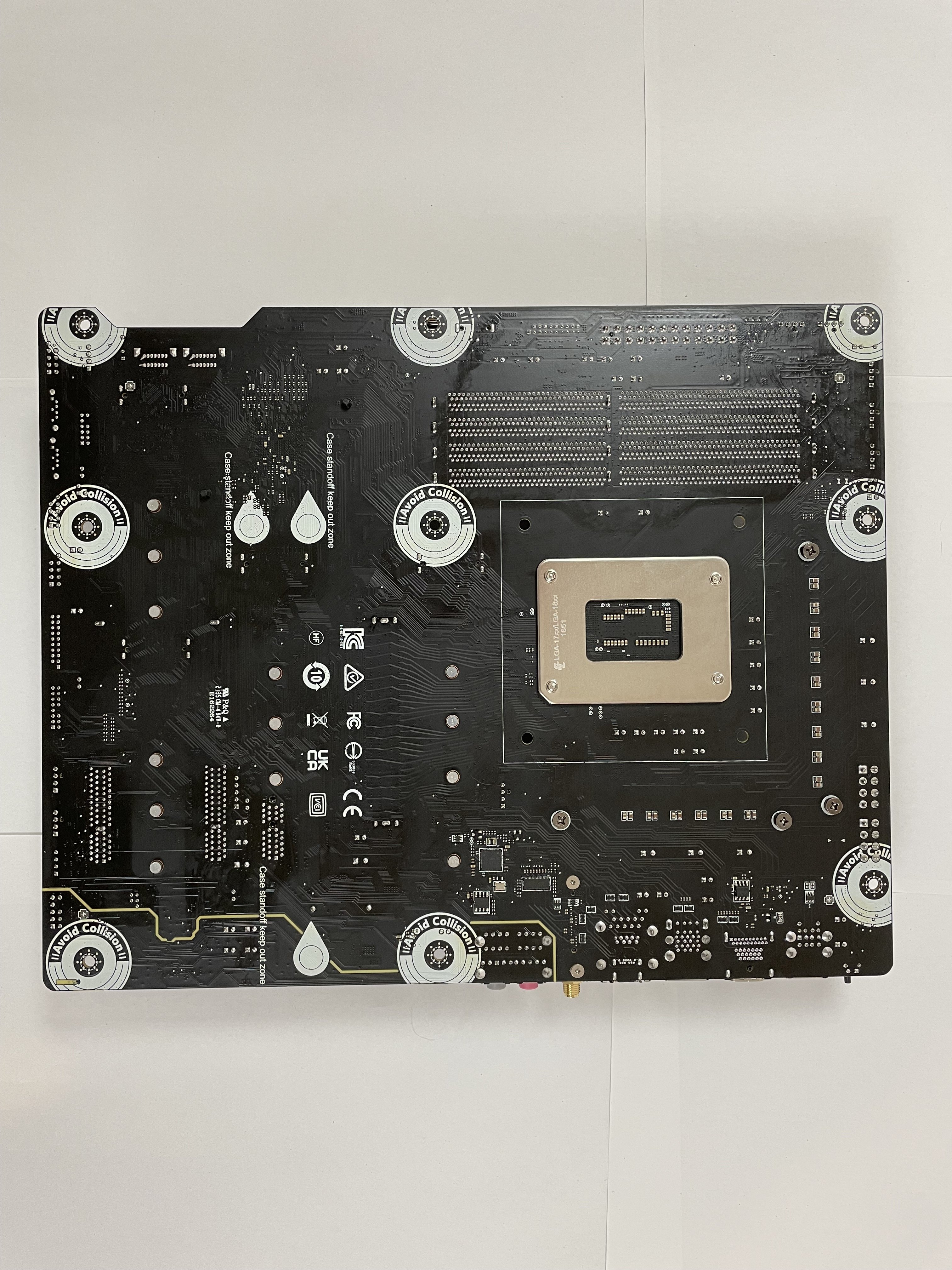 MSI PRO 690-A DDR4_10