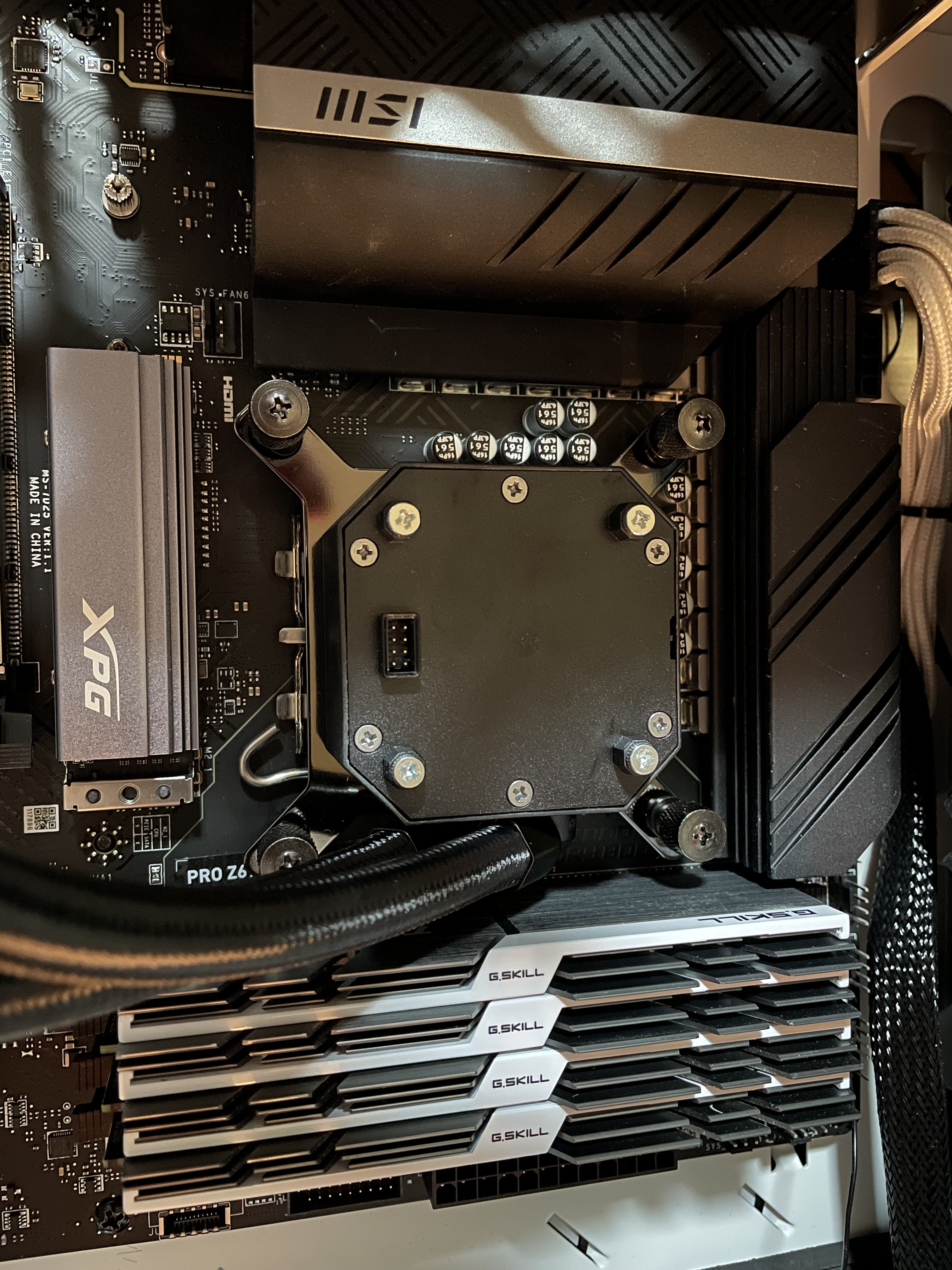 MSI PRO 690-A DDR4_15