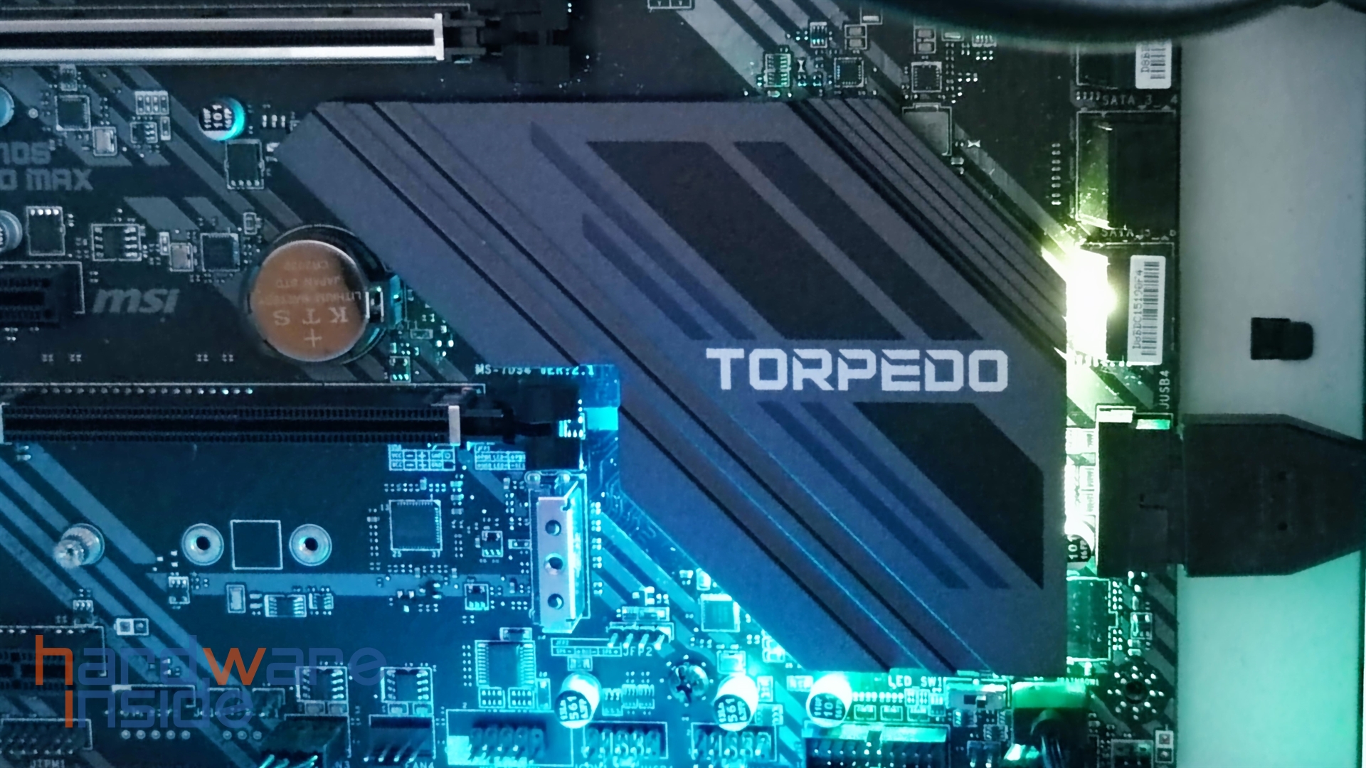 msi-x570s-torpedo-max-beleuchtung (1).jpg