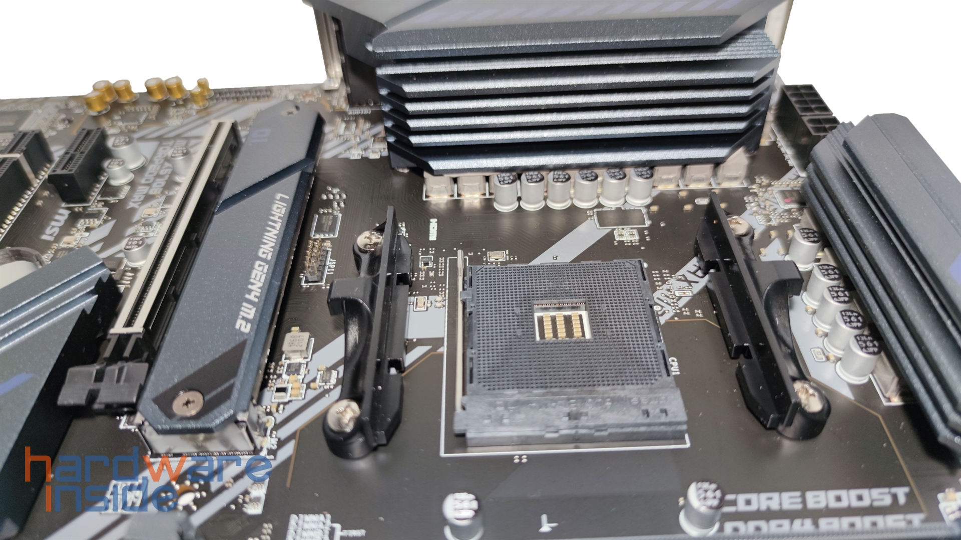 msi-x570s-torpedo-max-details (1).jpg