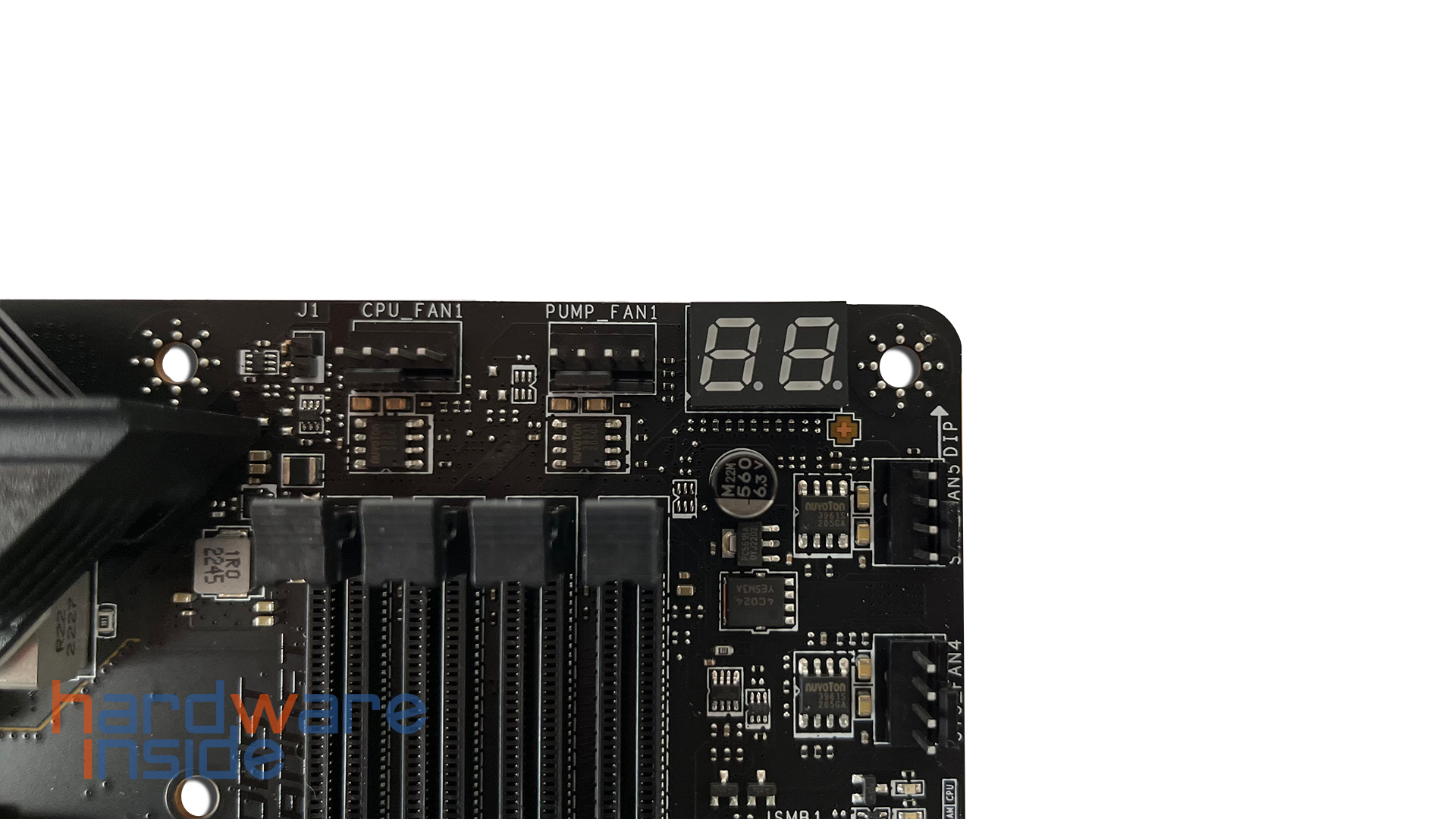 MSI Z790 Carbon WIFI_13