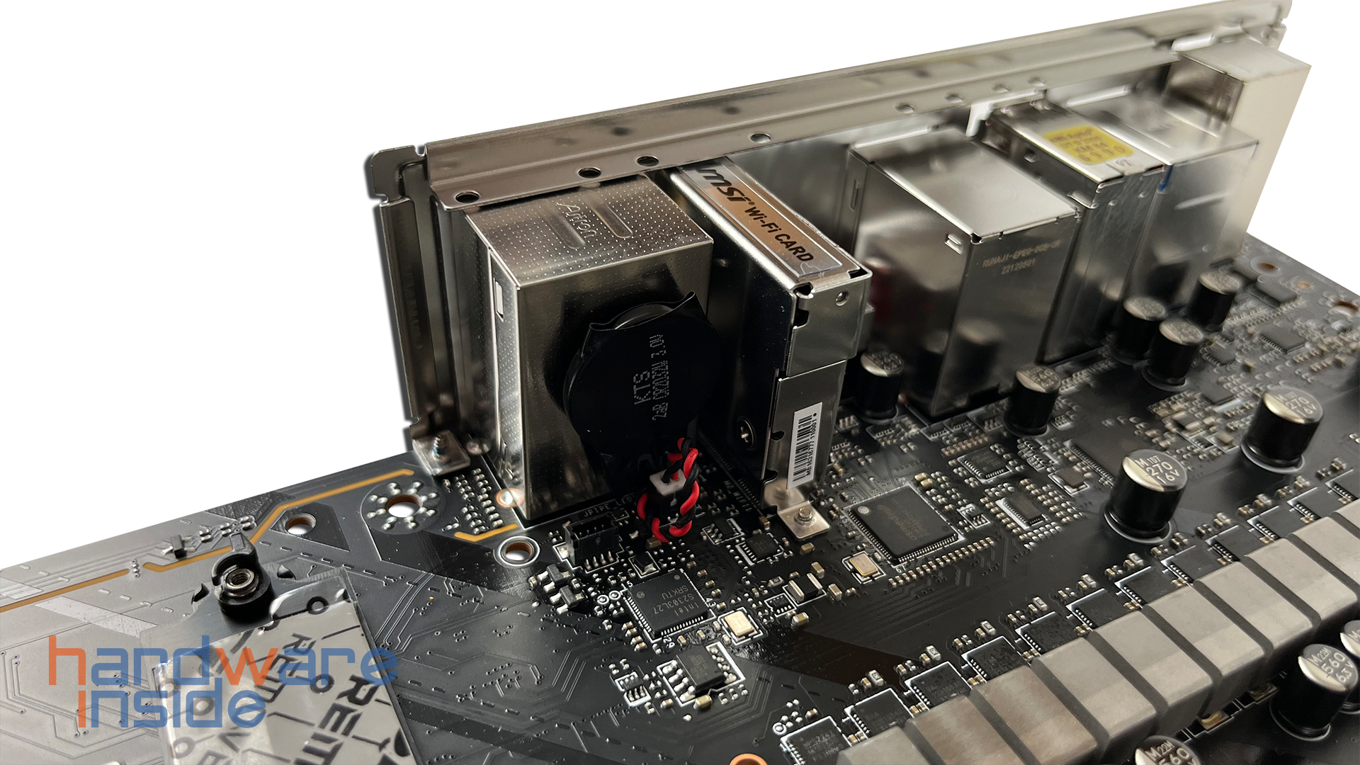 MSI Z790 Carbon WIFI_17