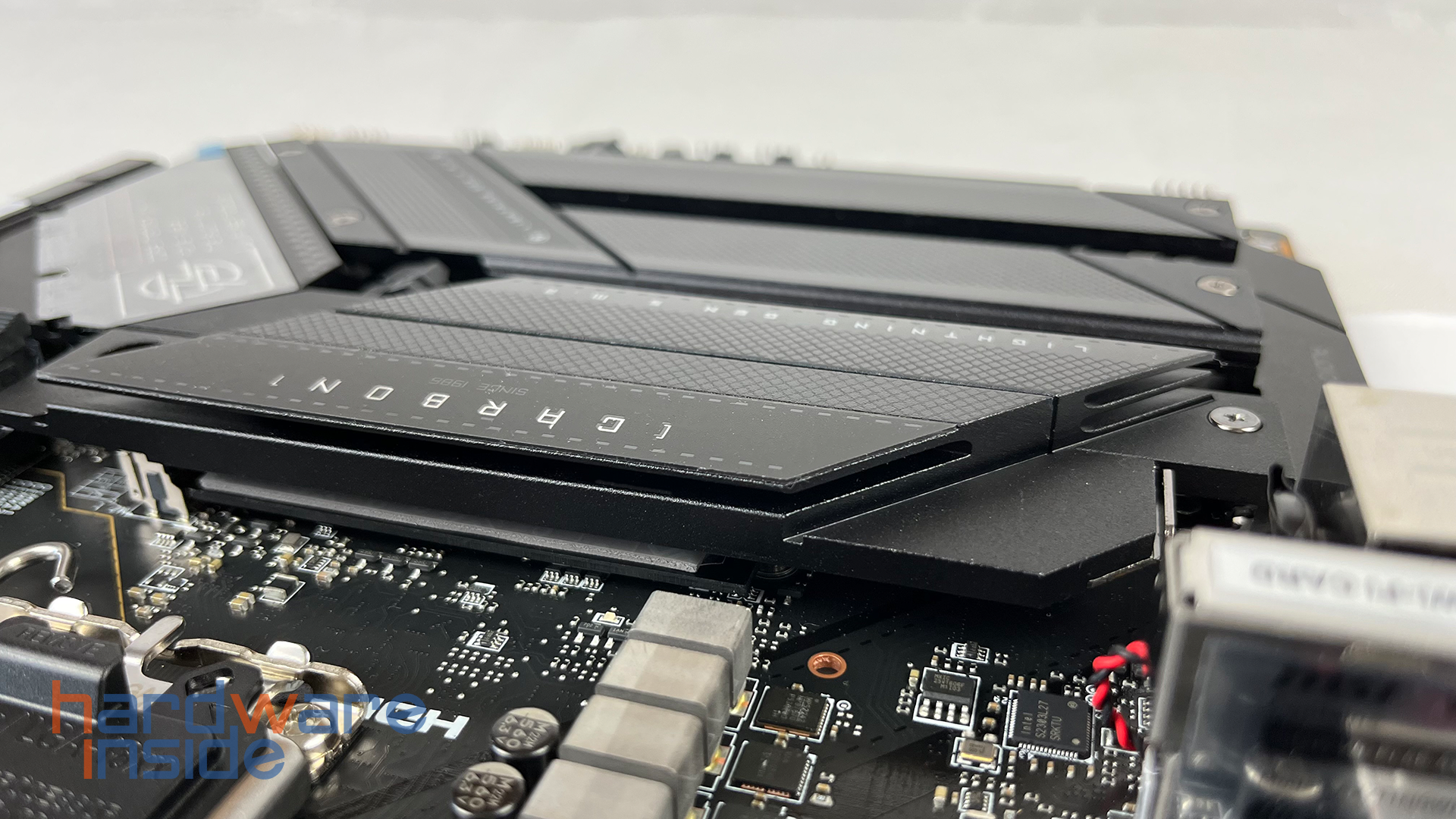 MSI Z790 Carbon WIFI_26