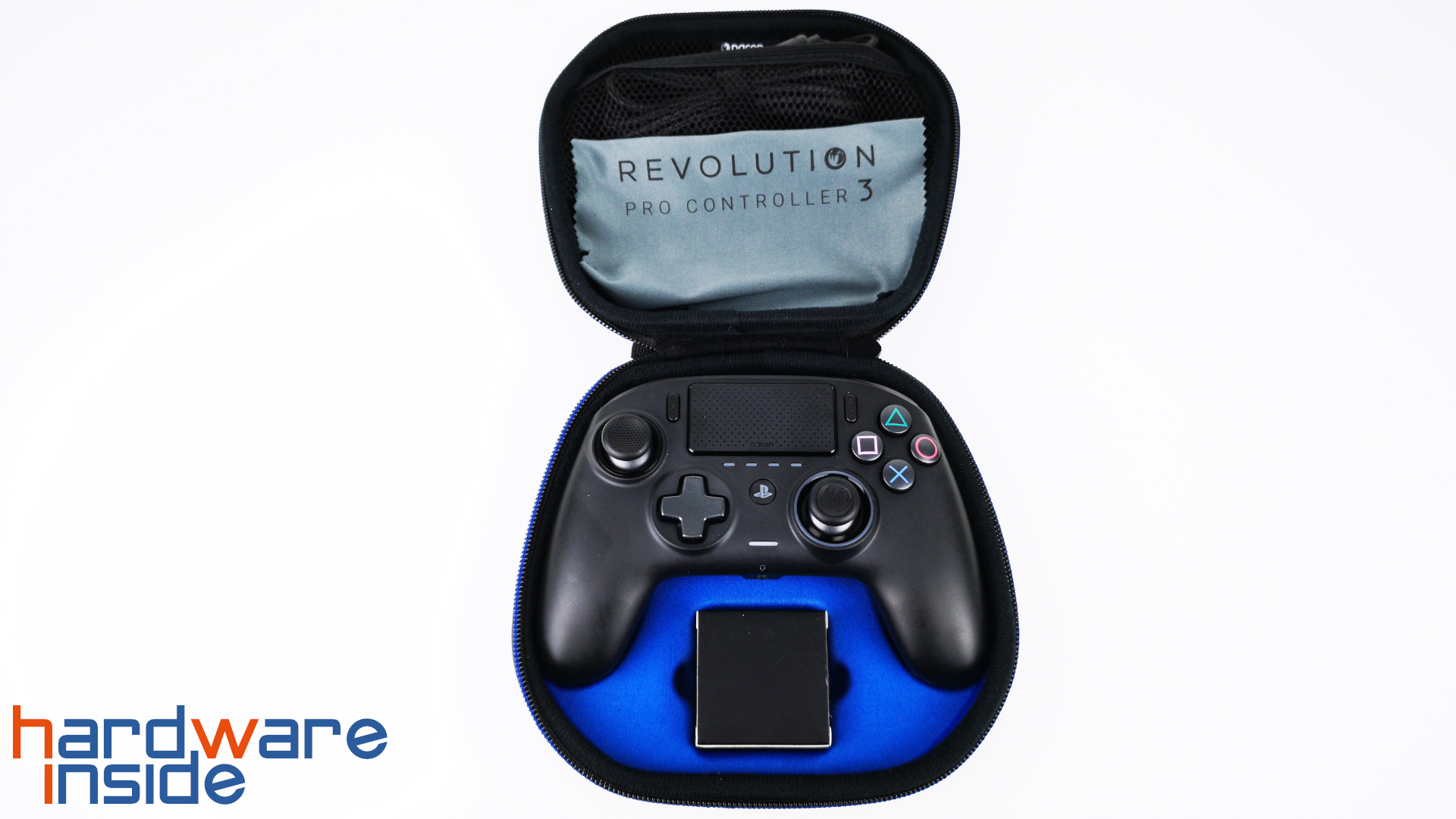 Nacon Revolution Pro 3 Controller_2.jpg