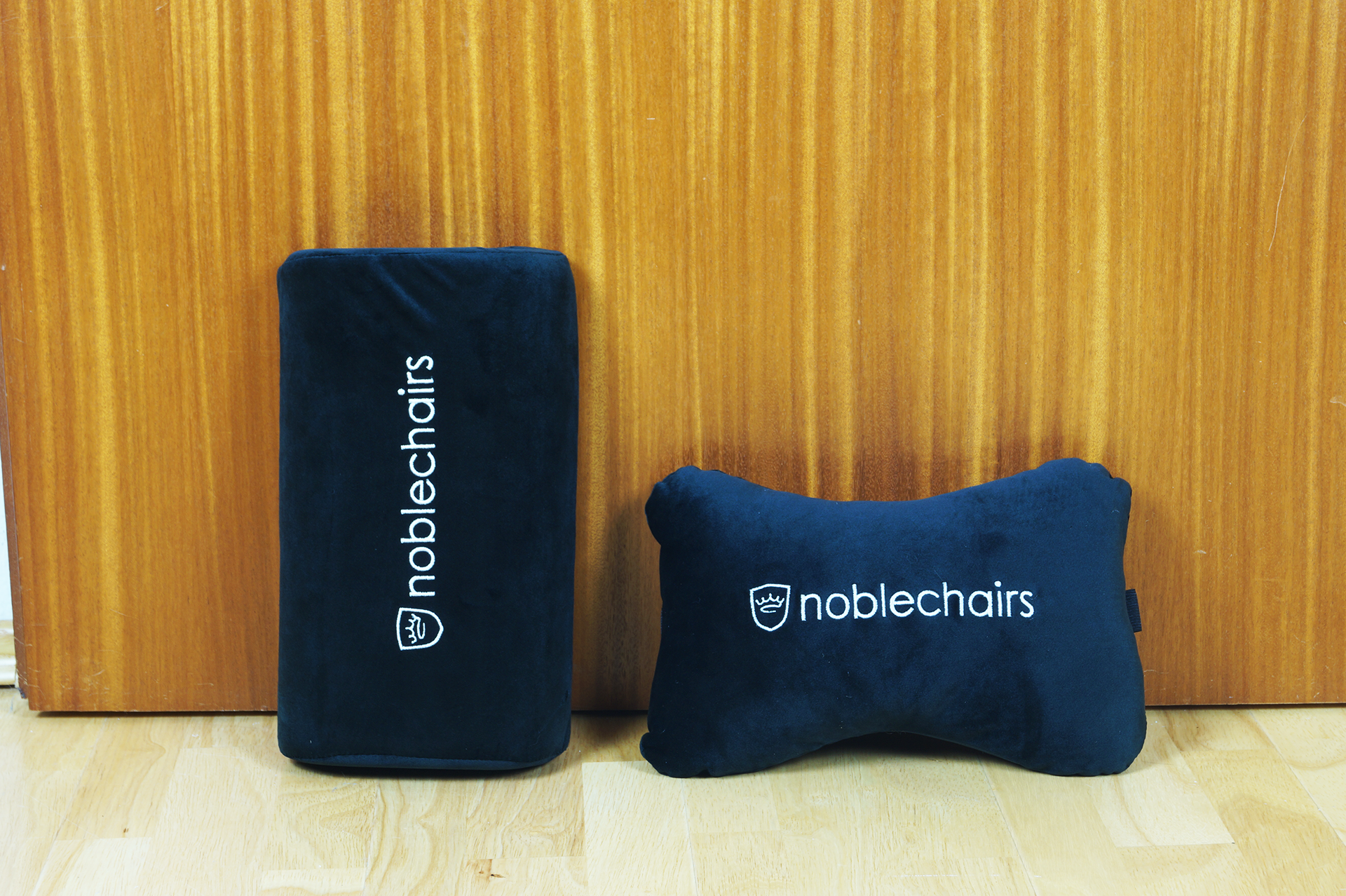 Noblechairs HERO (8)