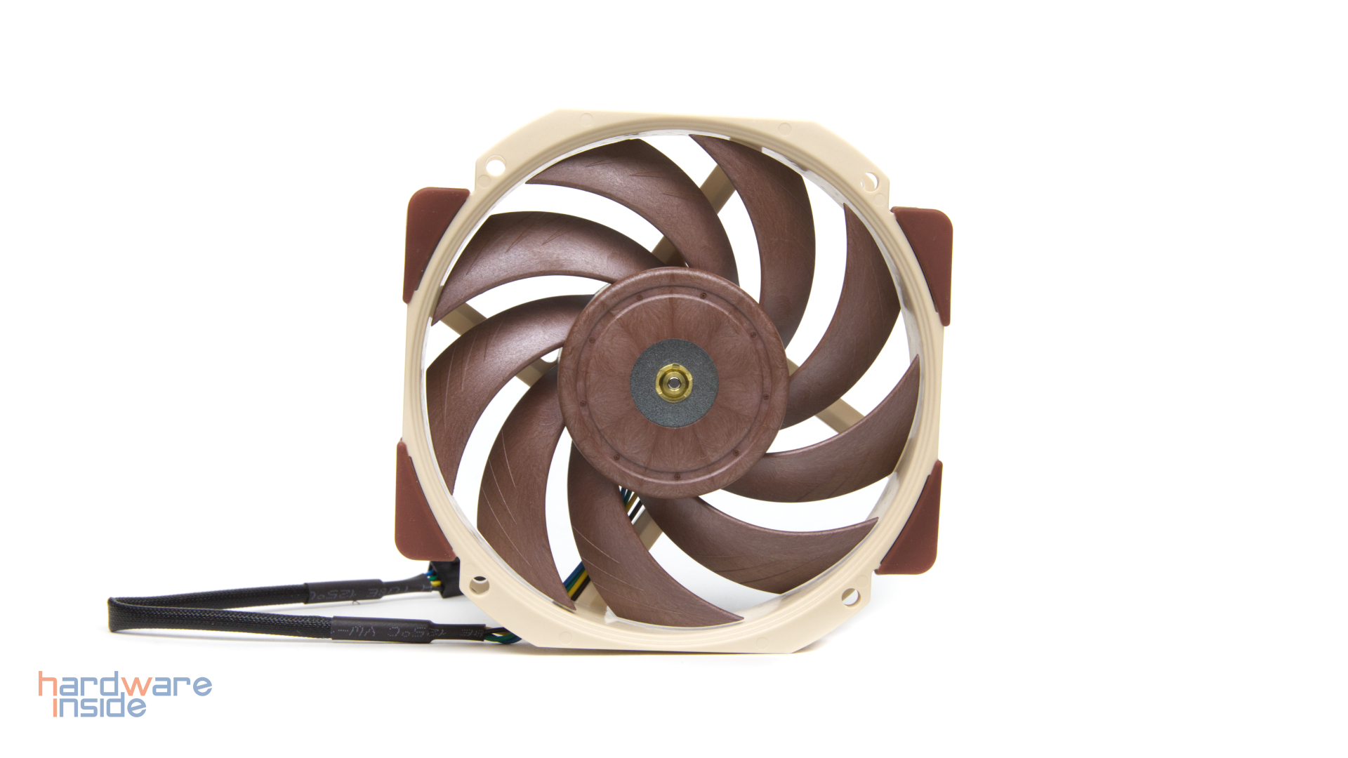 noctua-nh-d12l-im-test-18.jpg