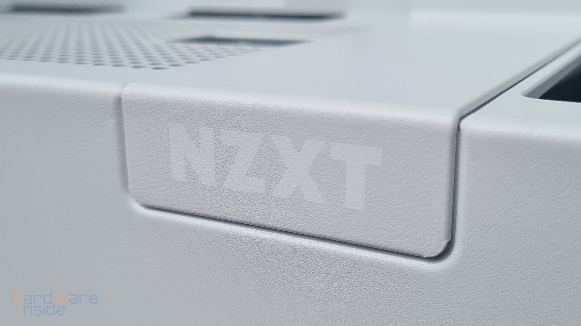 nzxt h7 elite_12.jpg