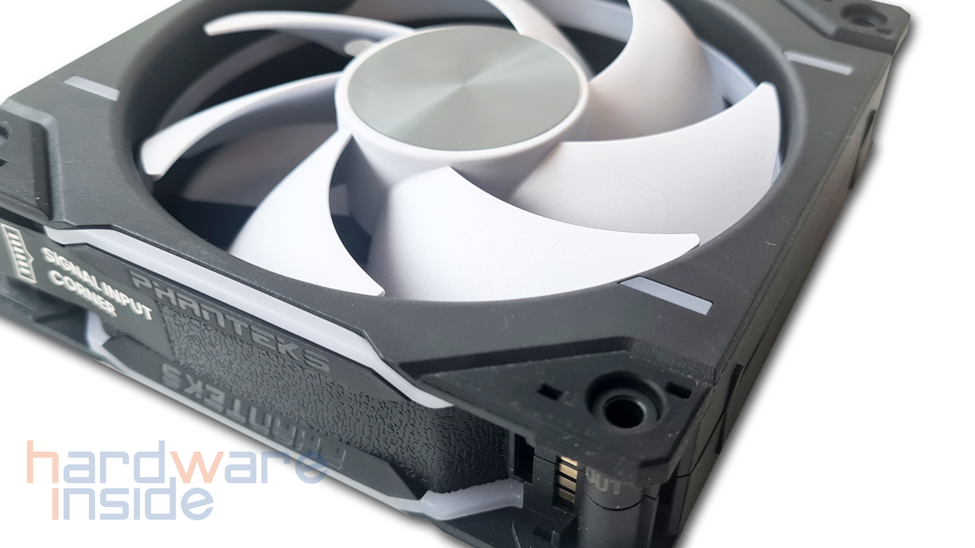 phanteks clacier one 360d30_9.jpg