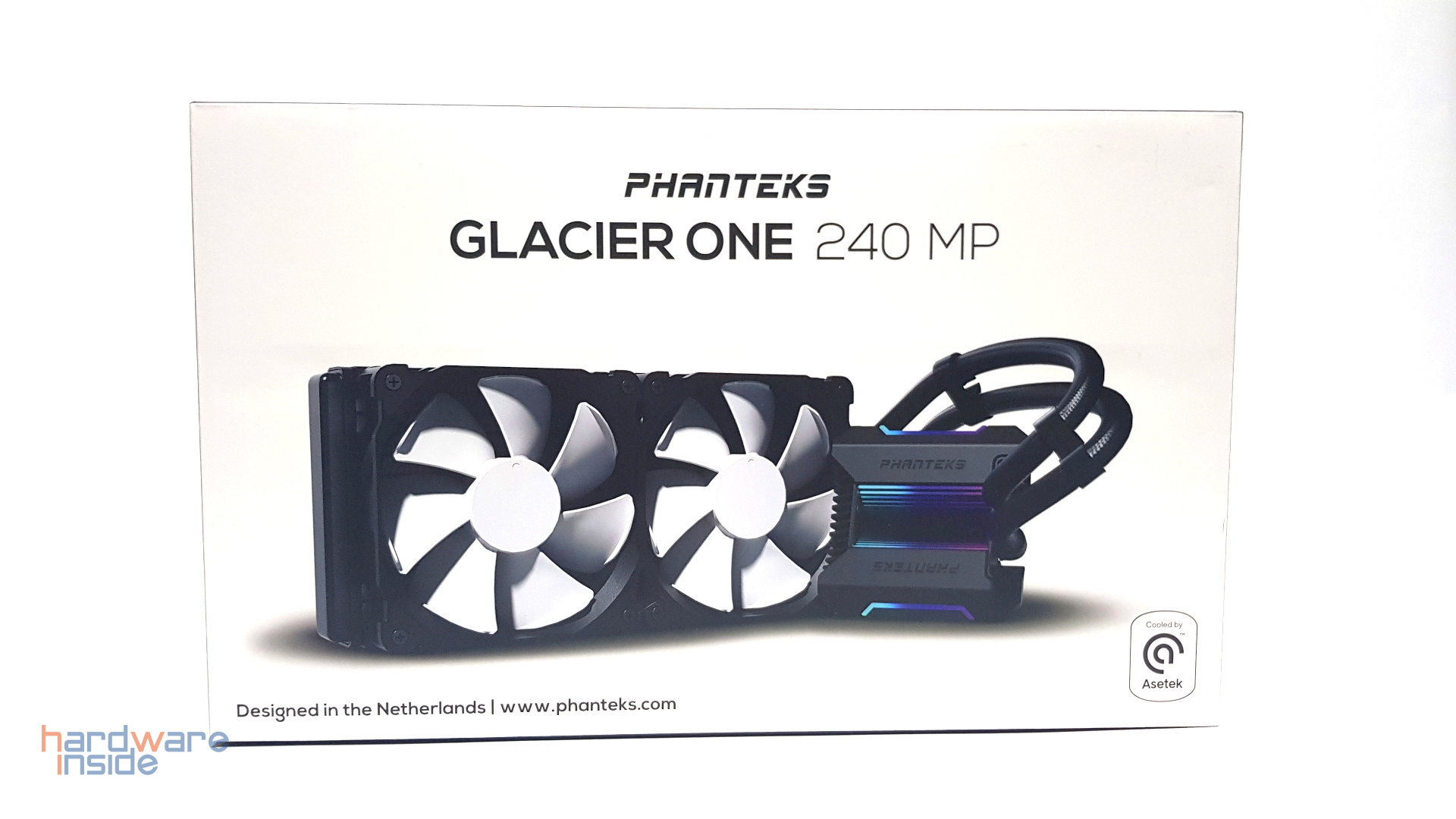 Phanteks Glacier One 240 MP - 1.jpg
