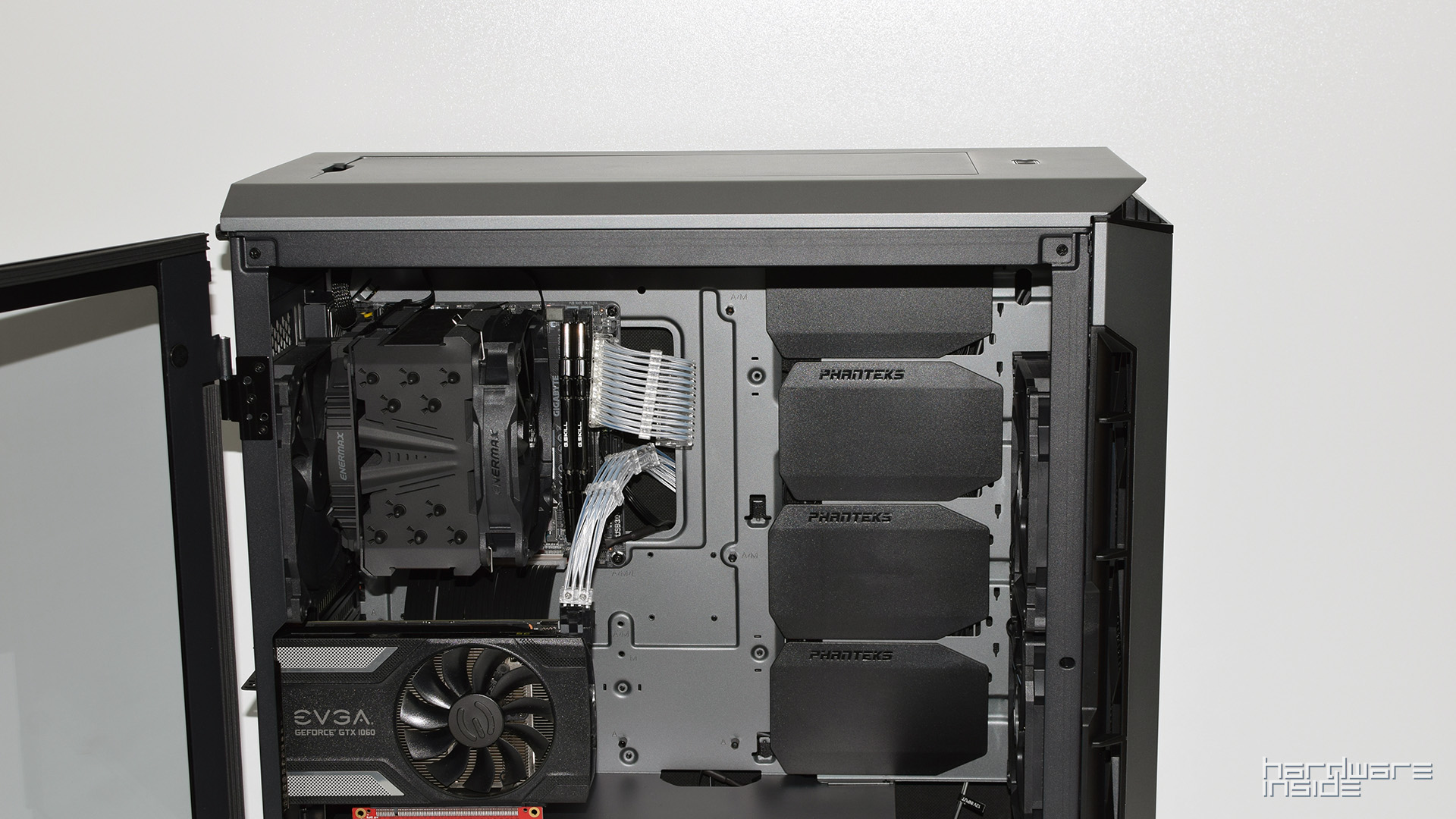 Phanteks P600s 35