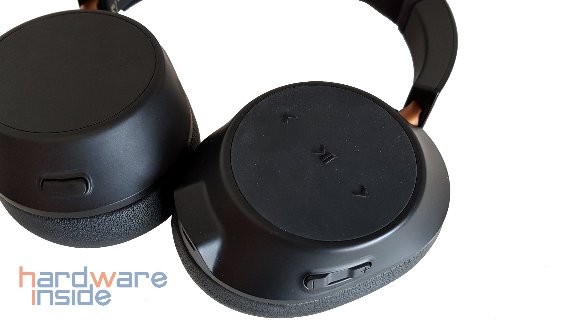 Plantronics BACKBEAT GO 810 - 27.jpg