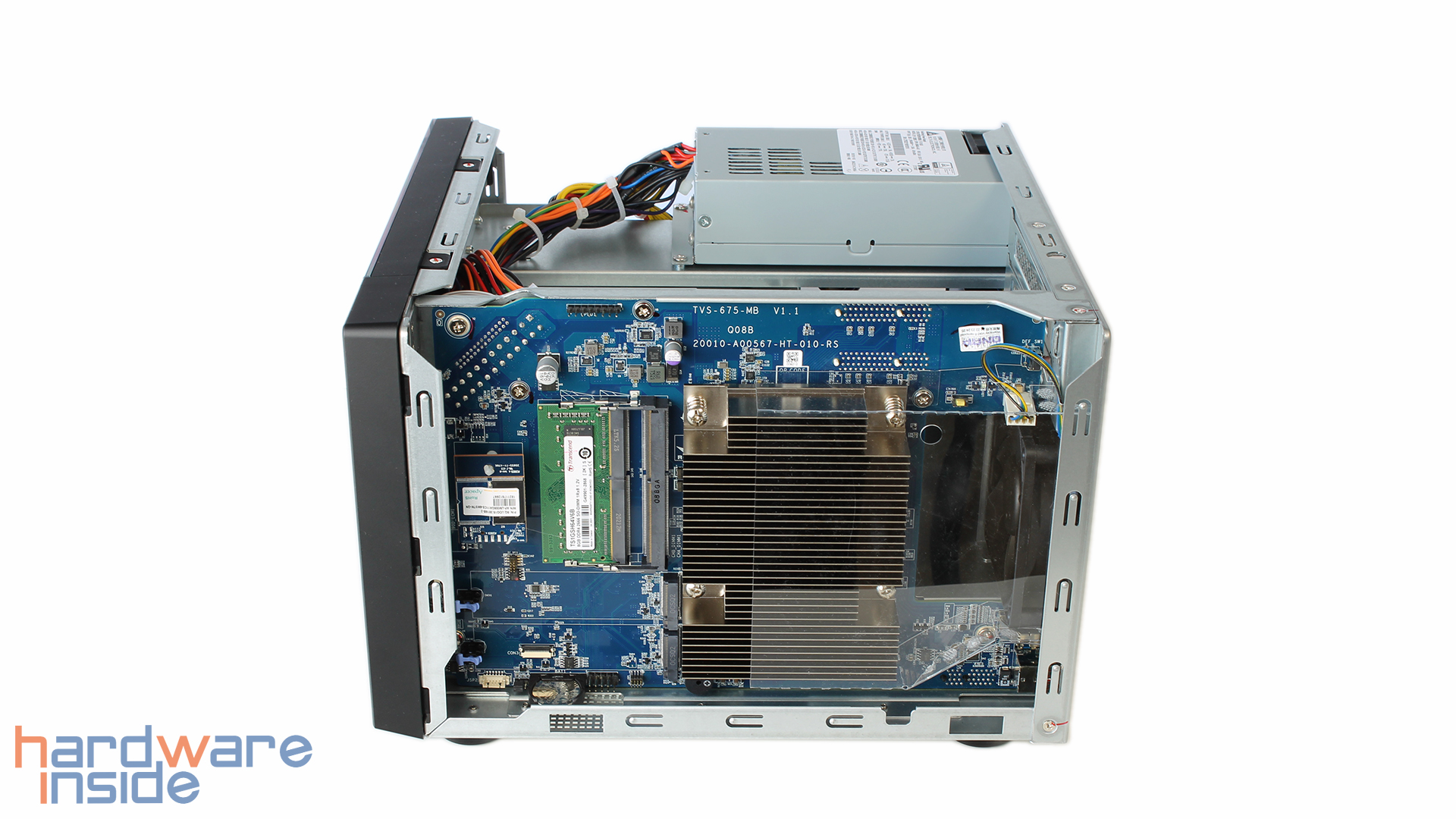 qnap-nas-tvs-675-05.jpg