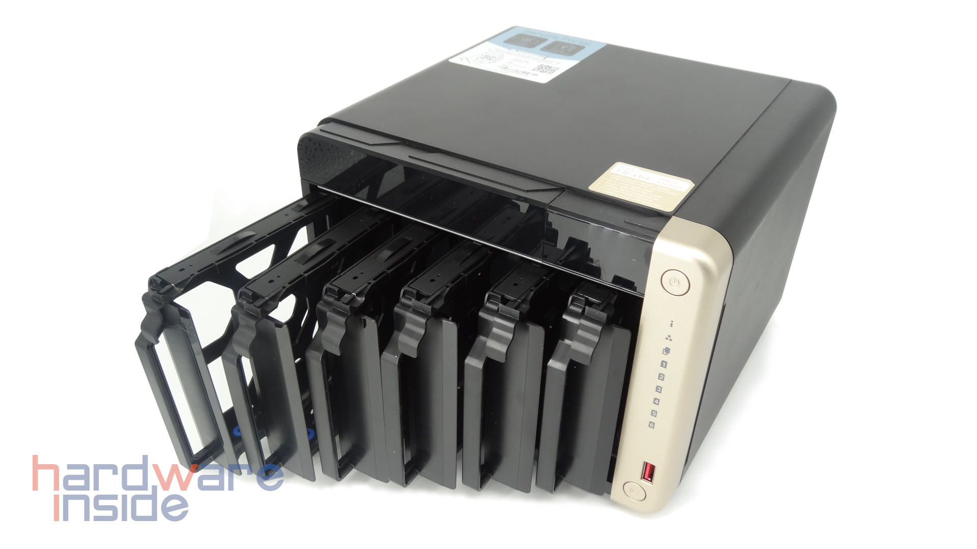 QNAP TS-664 Einschübe