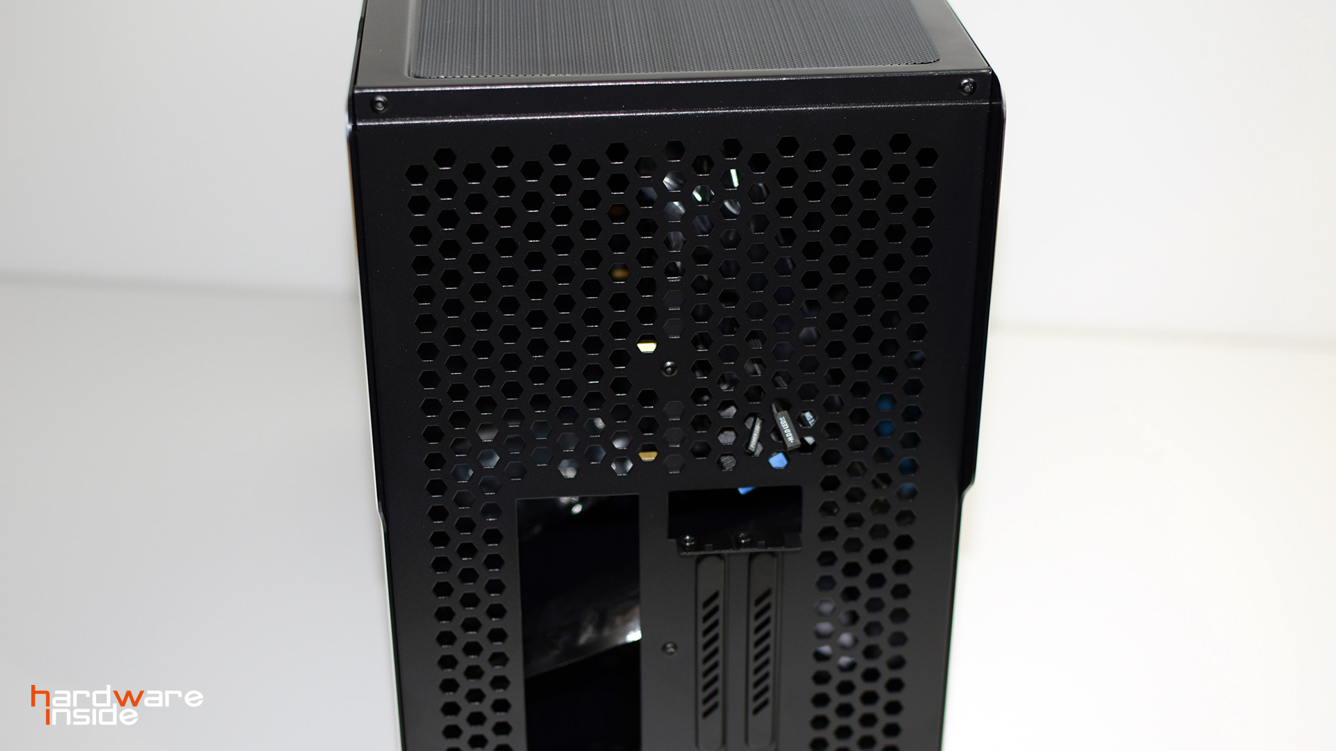 Raijintek OPHION M EVO 09.jpg